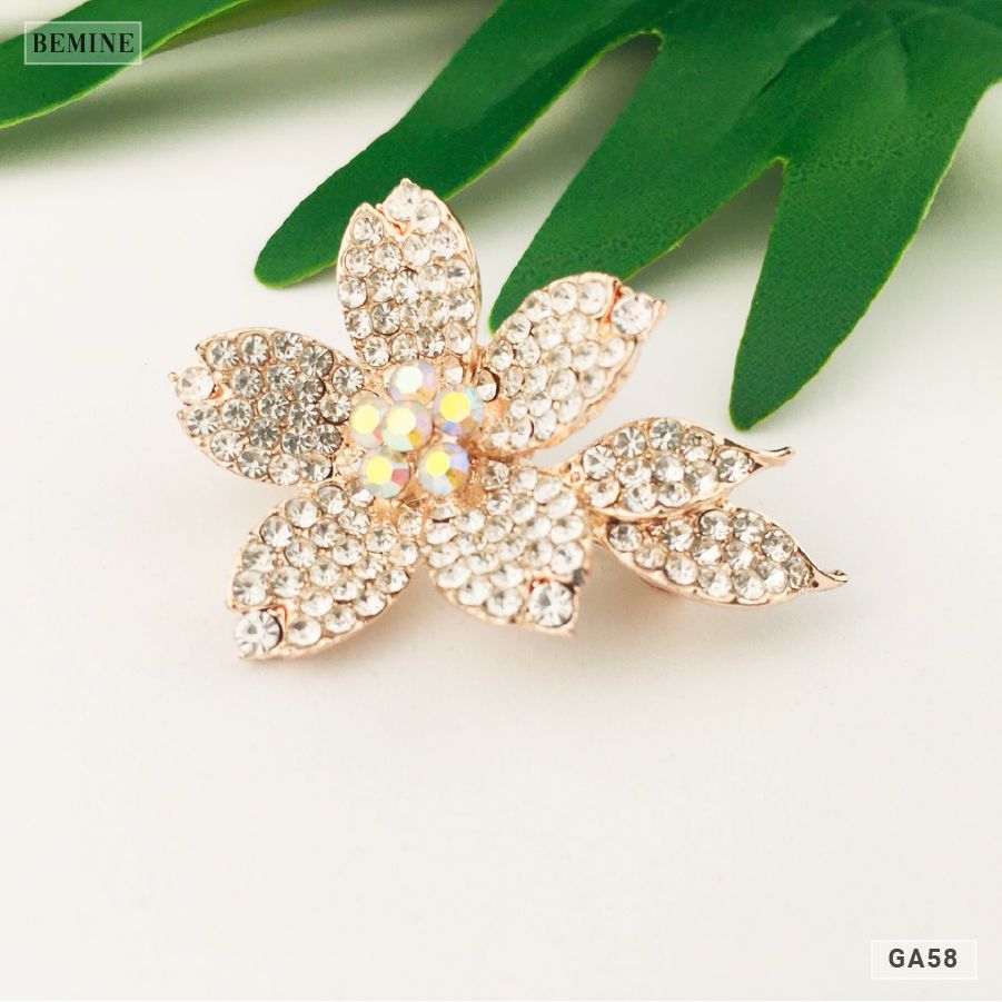GA58 - Gài áo thời trang