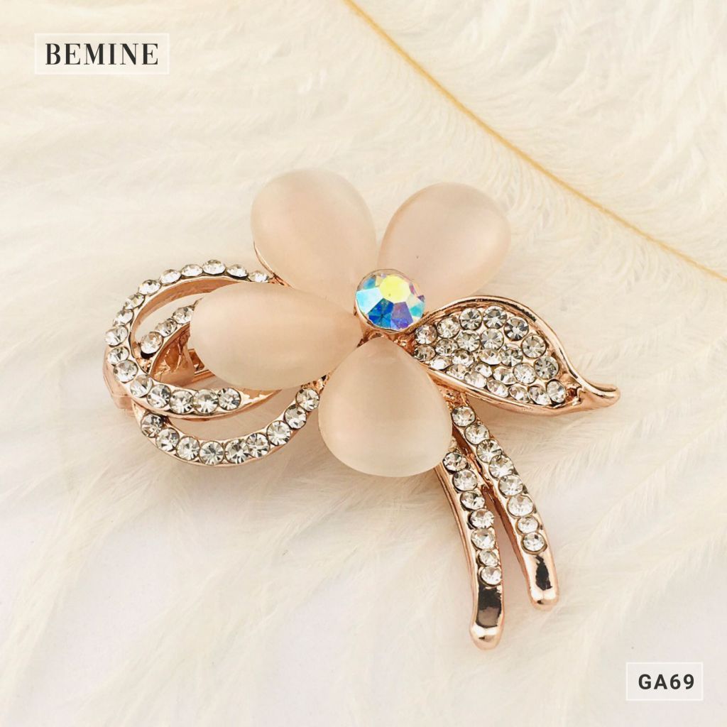 GA69 - Gài áo thời trang