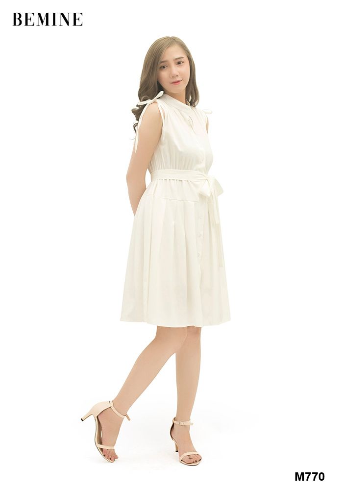 M770TRANG - Đầm rút dây vai cột eo