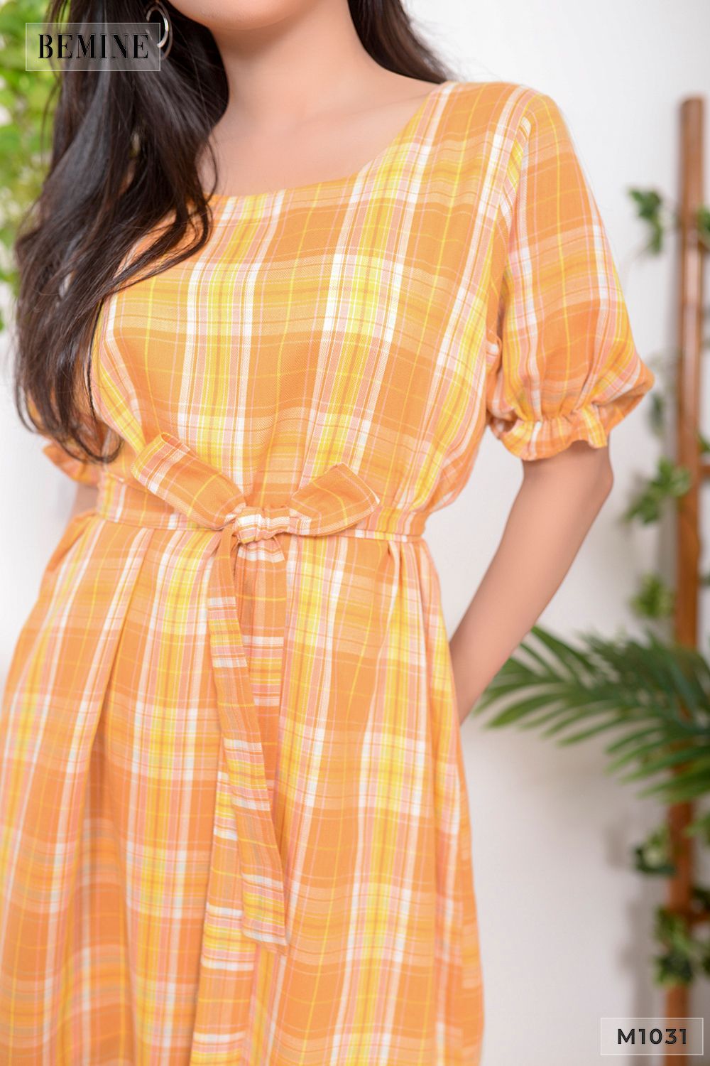 M1031CAM - Đầm xuông 2 lớp xẻ tà cột eo