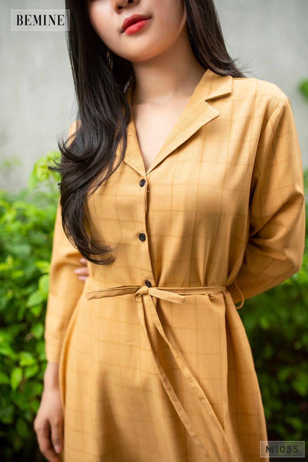 M1055NUDE - Đầm caro cột dây eo