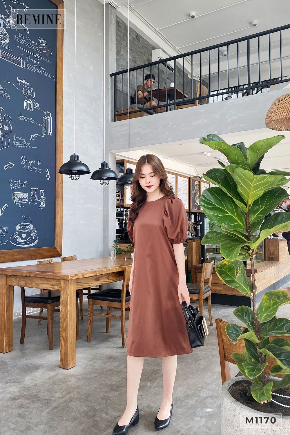 M1170NAU - Đầm suông cổ tròn tay nhún phồng