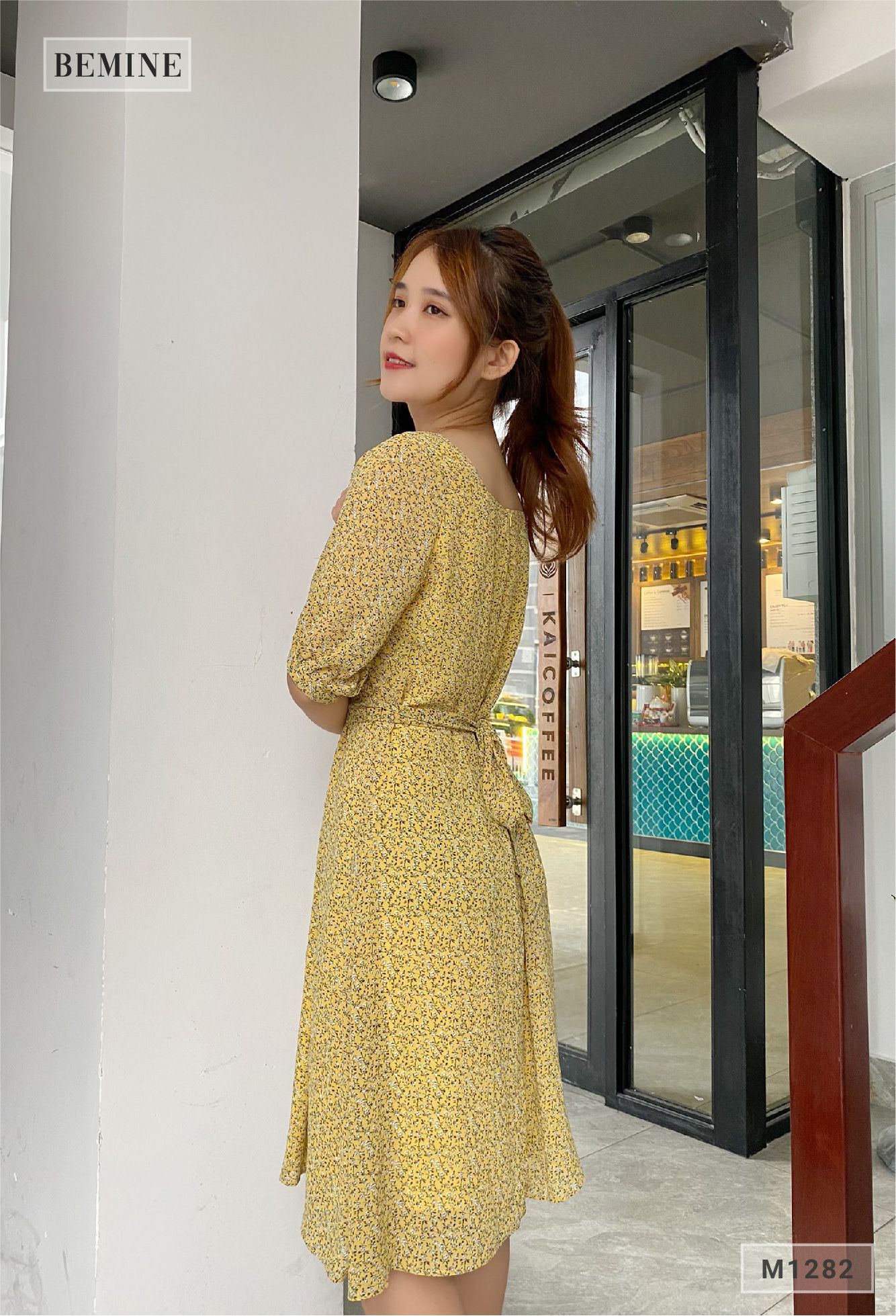 M1282VANG - Đầm xòe cổ vuông cột eo