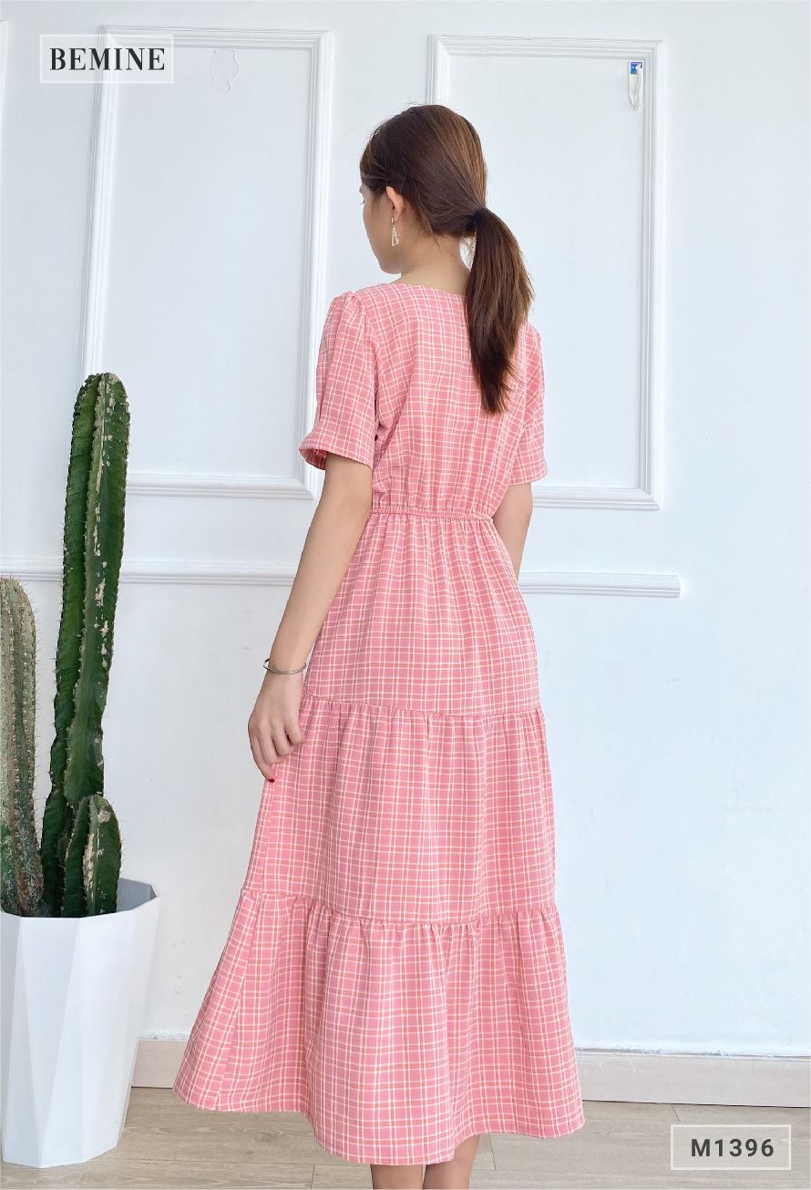 M1396HONG - Đầm caro 3 tầng đính châu