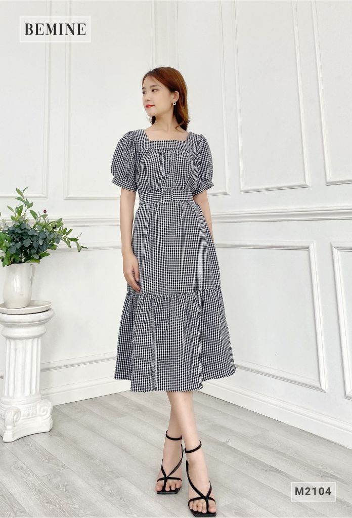 M2104ĐEN - Đầm caro đuôi cá thắt đai eo