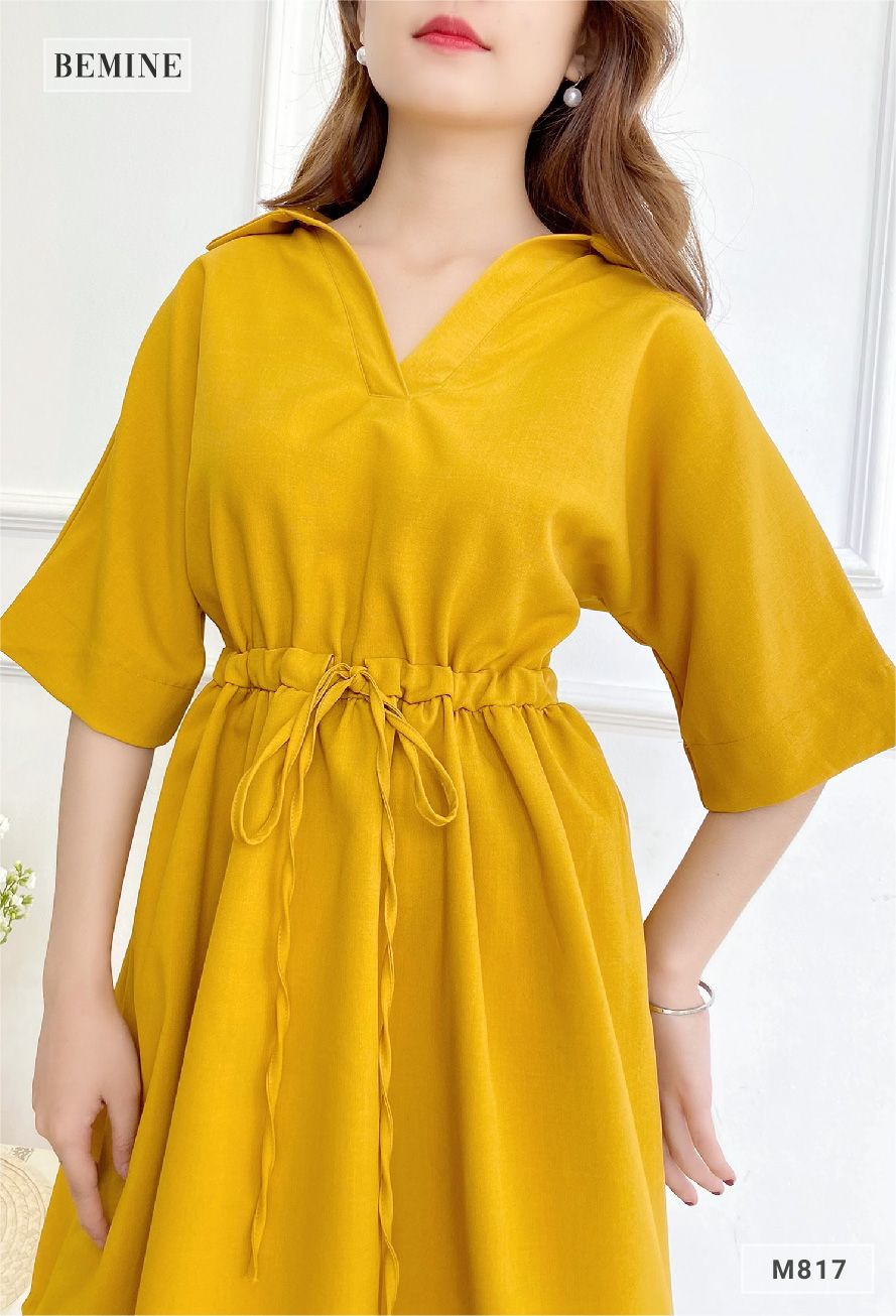 M817VANG - Đầm vàng rút dây eo Cổ trụ