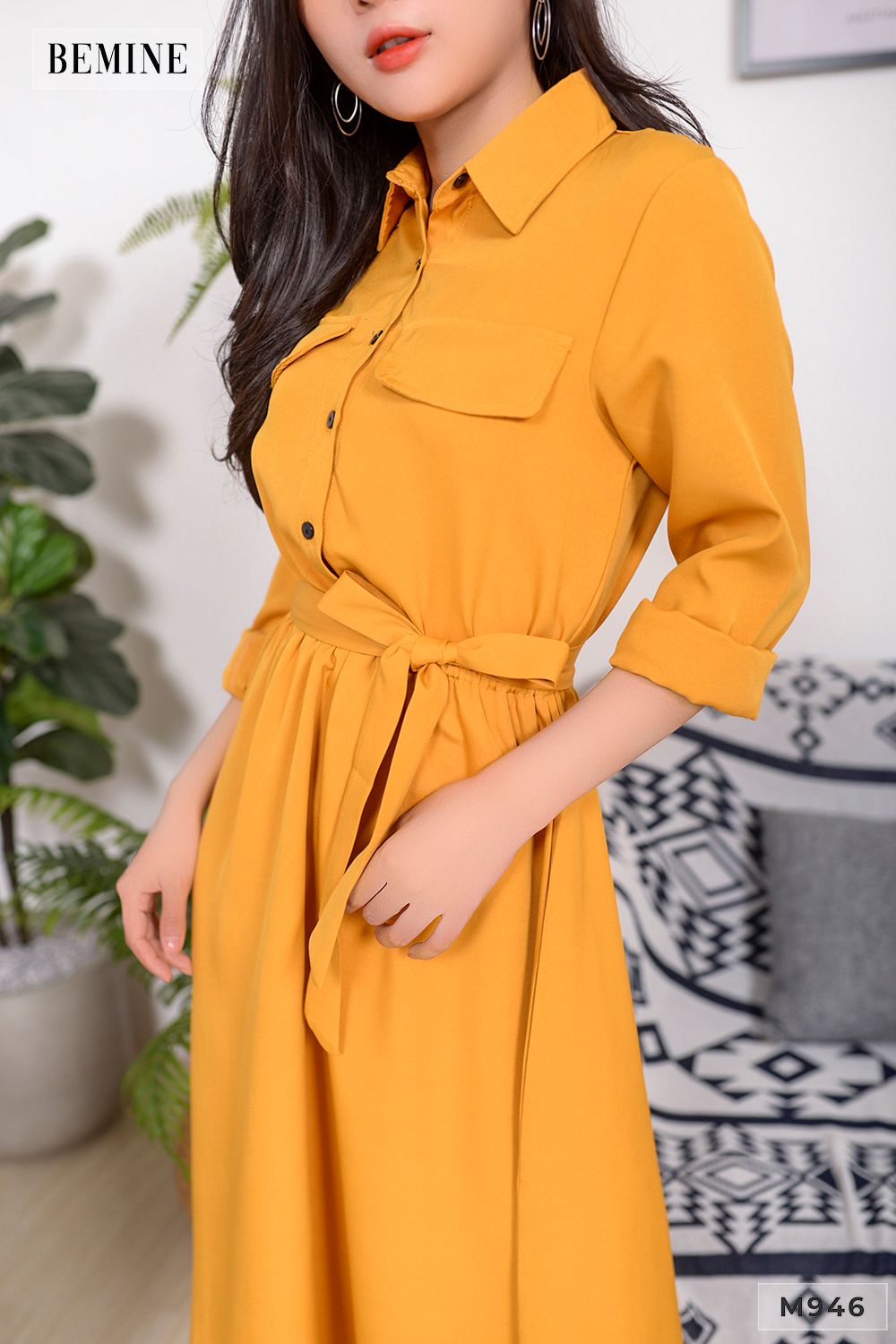 M946VANG - Đầm sơ mi 2 túi giả thun eo