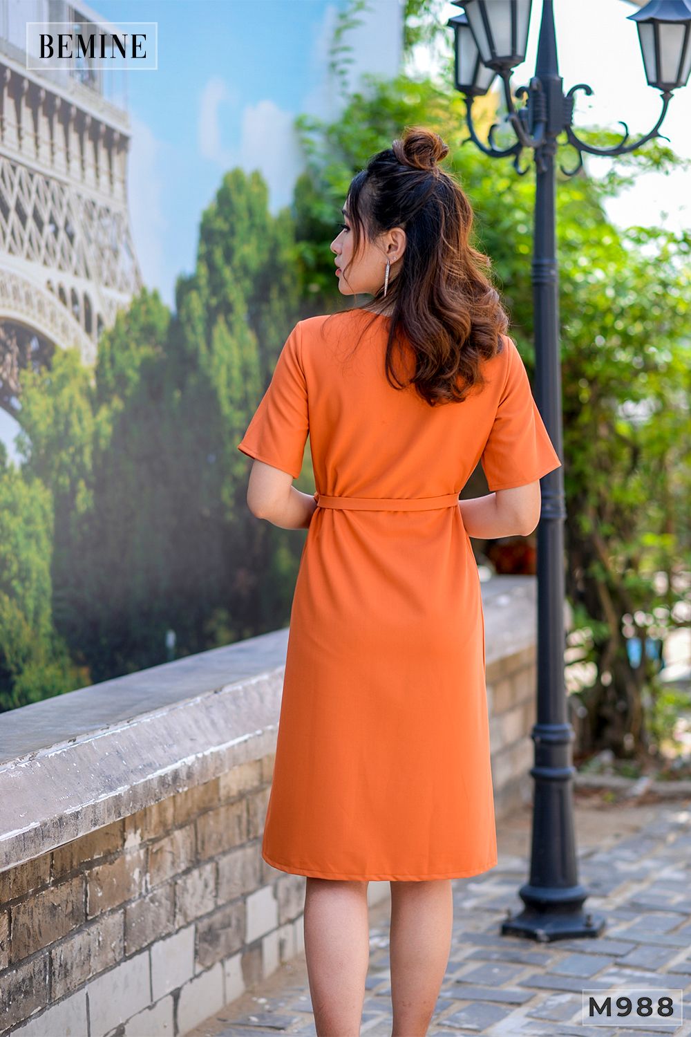M988CAM - Đầm cam 2 túi cột eo