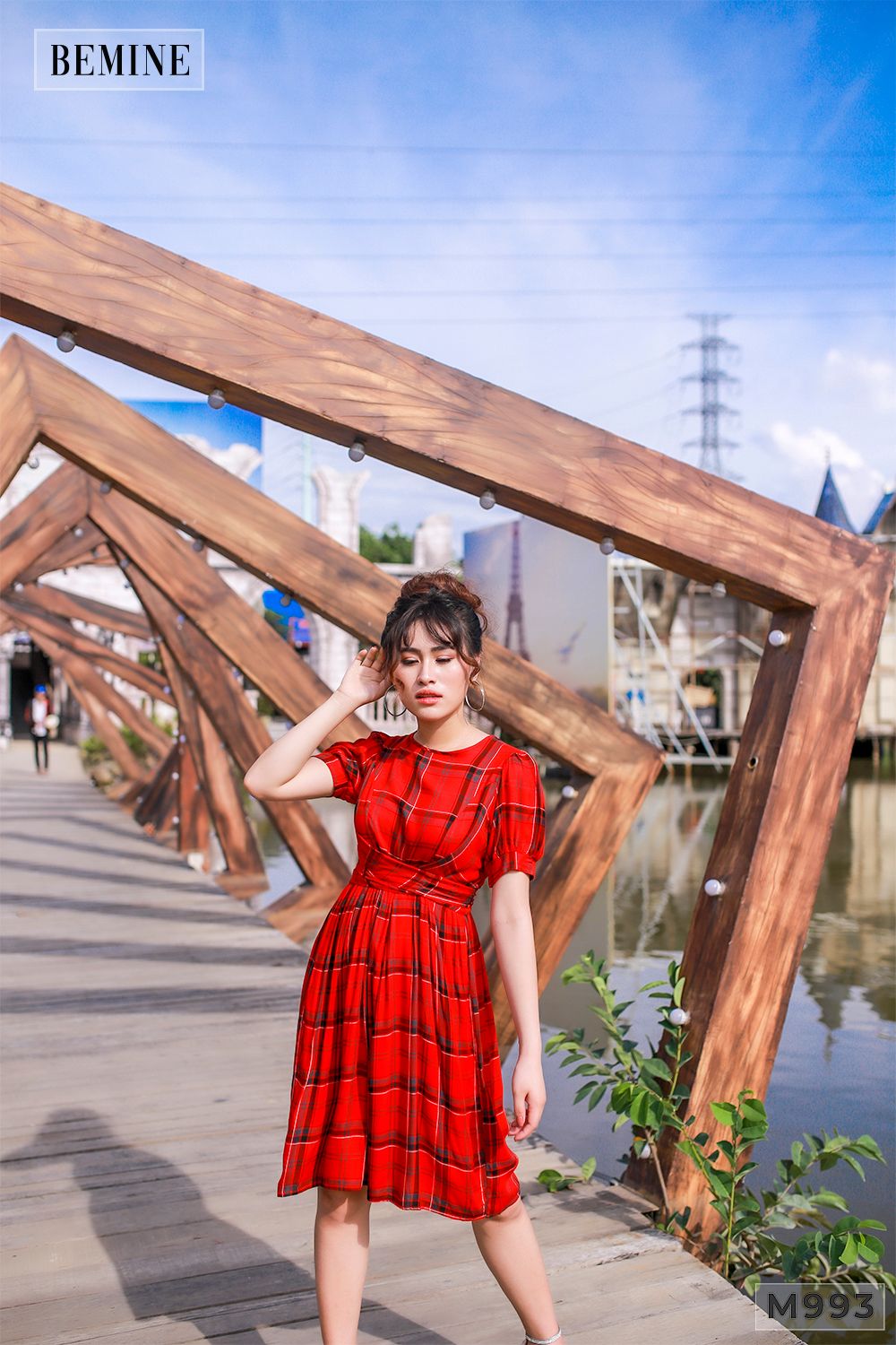 M993DO - Đầm caro cột eo chéo