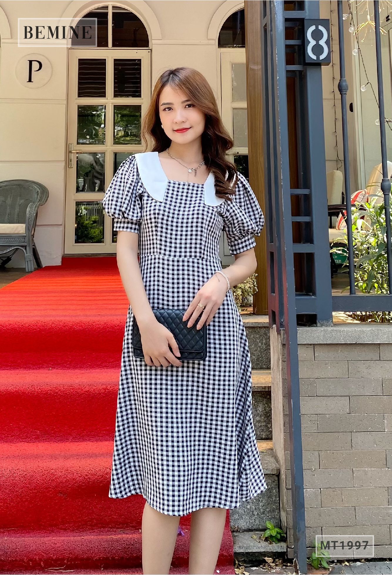 MT1997ĐEN - Đầm caro phối cổ sơ mi trắng