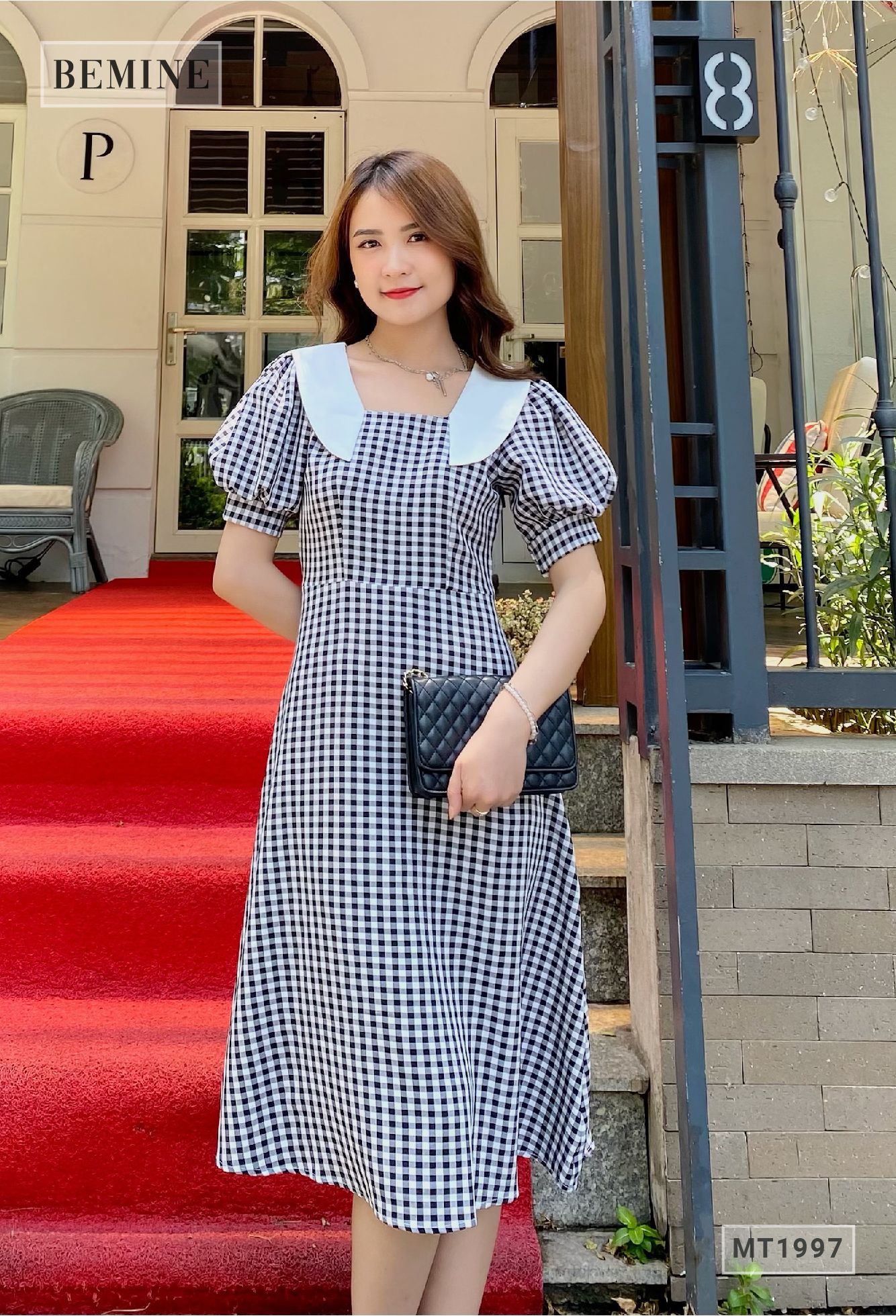 MT1997ĐEN - Đầm caro phối cổ sơ mi trắng