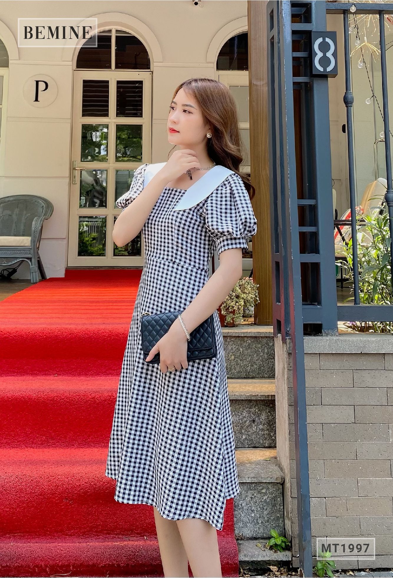 MT1997ĐEN - Đầm caro phối cổ sơ mi trắng