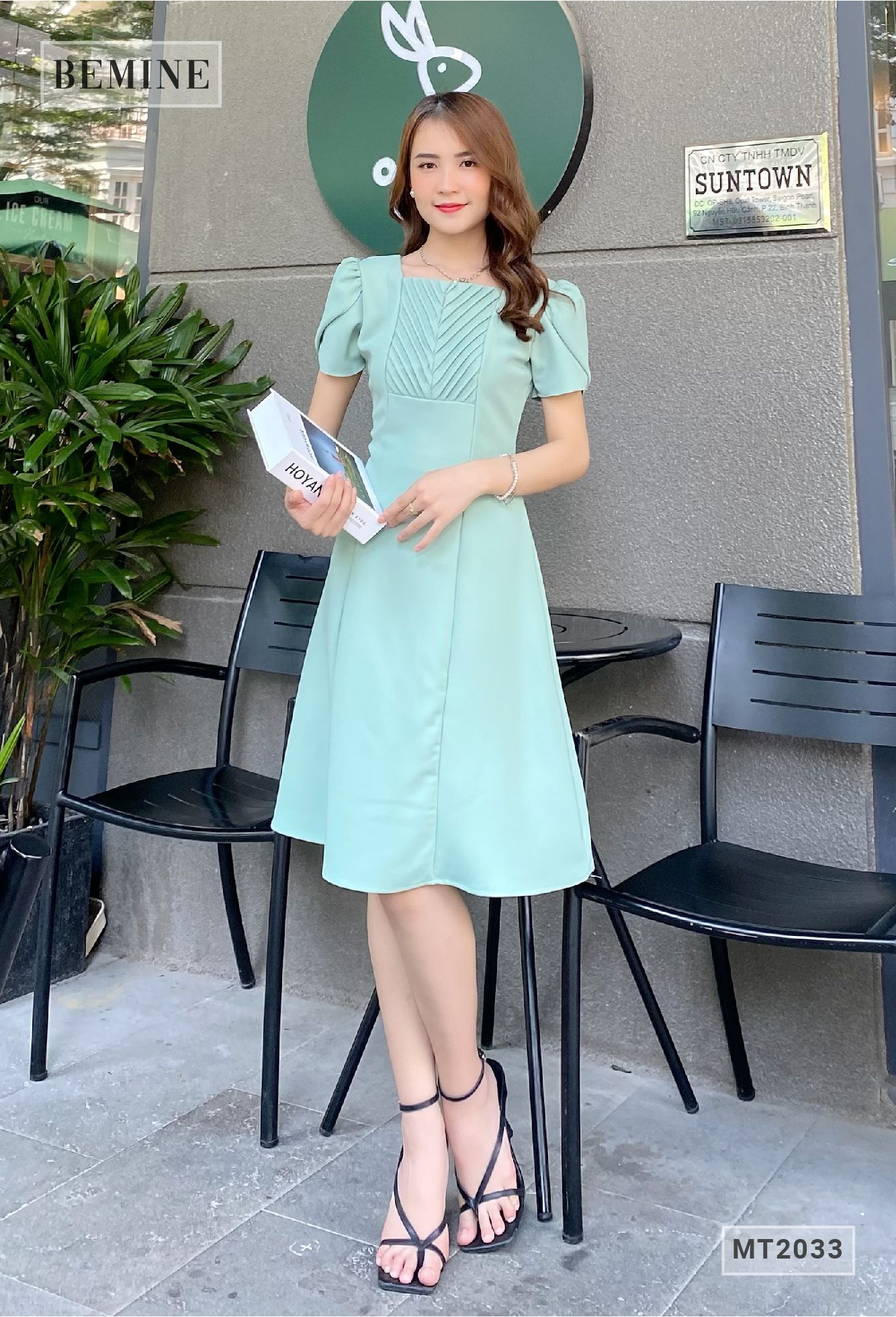 MT2033XANH - Đầm sếp ly ngực tùng xòe