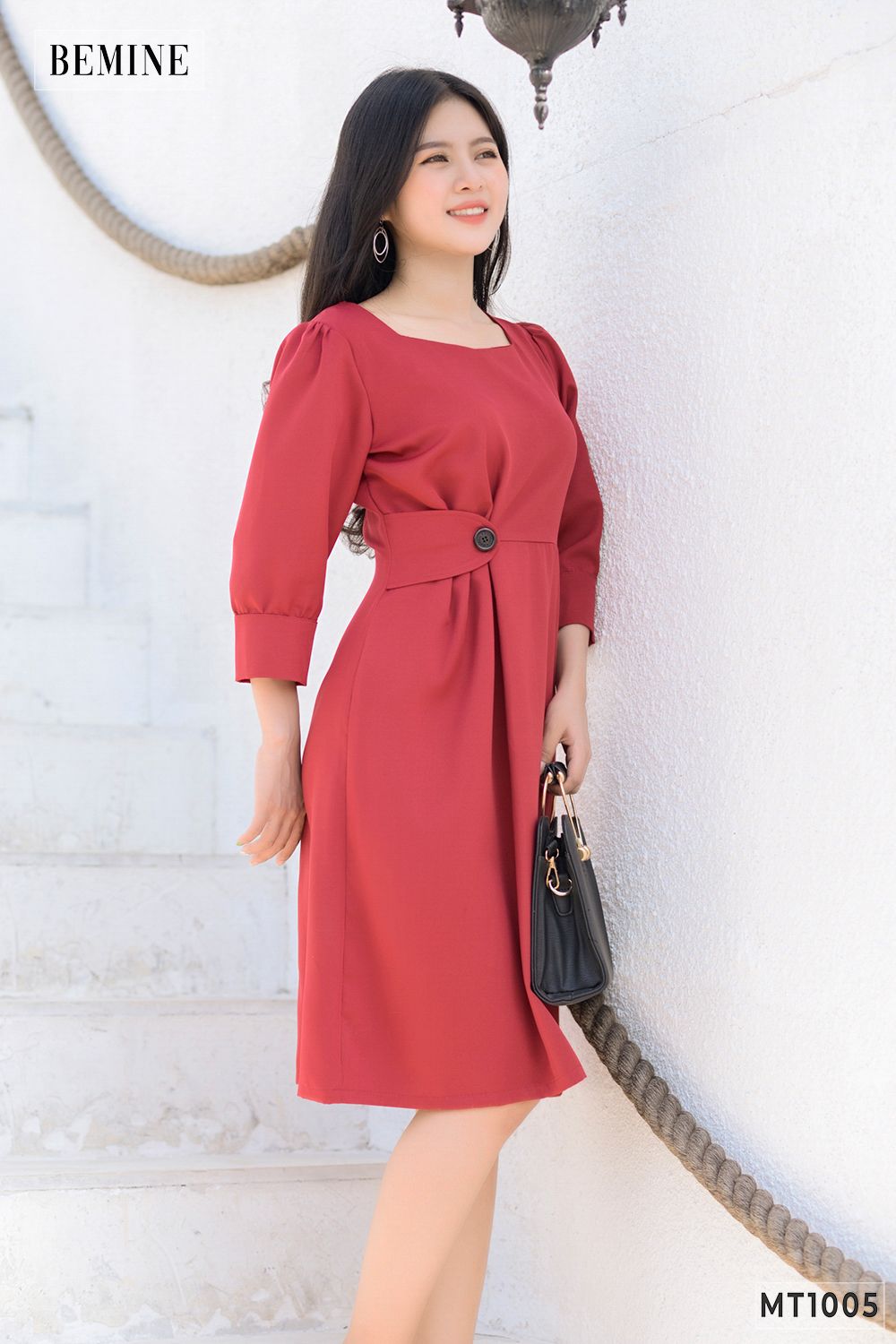 MT1005DO - Đầm nhúng eo một bên