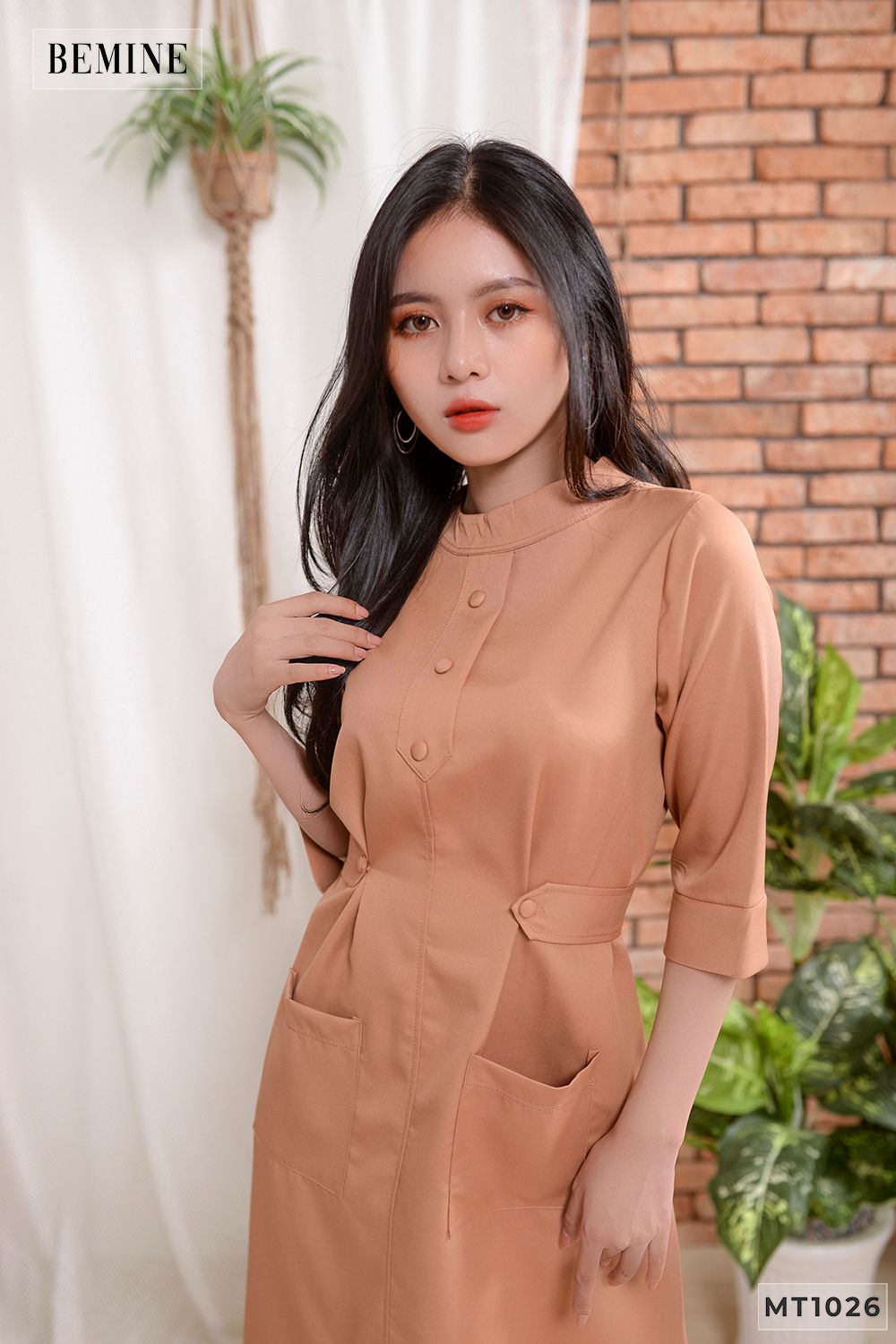 MT1026NAU - Đầm nút bọc 2 túi