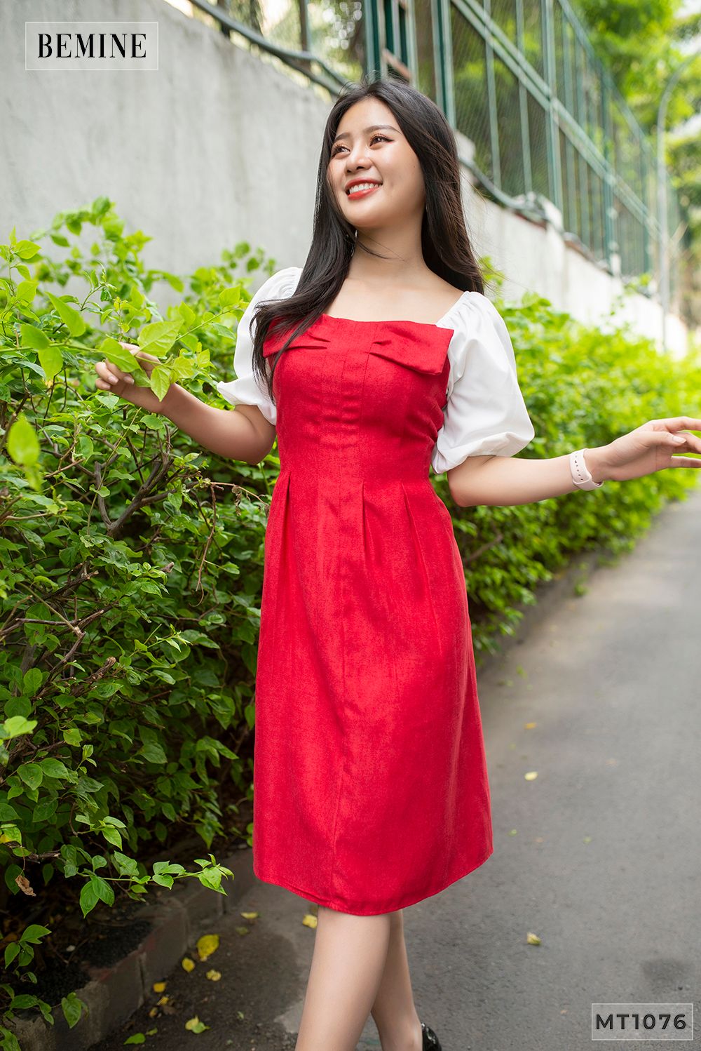 MT1076DO - Đầm tay phối nơ cổ