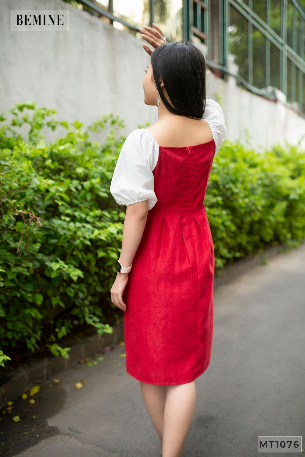 MT1076DO - Đầm tay phối nơ cổ