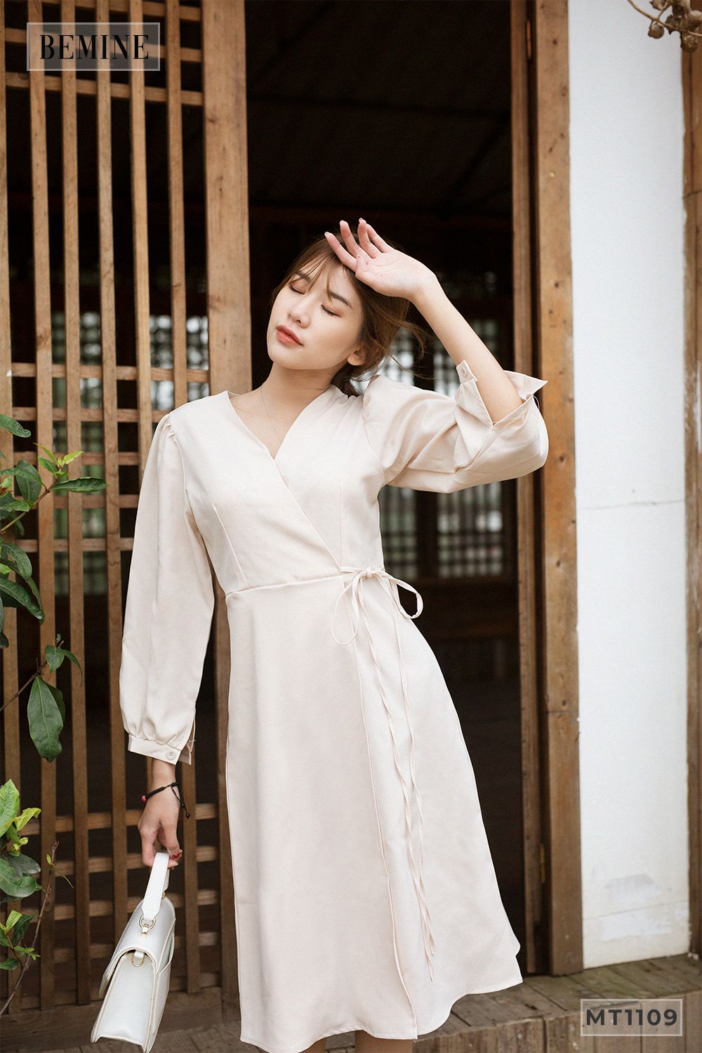 MT1109DA - Đầm đáp ngực cột eo