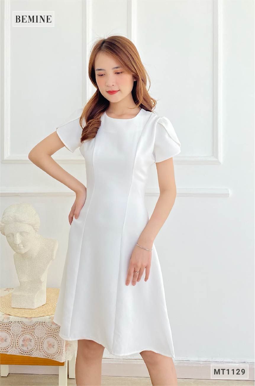 MT1129TRANG - Đầm cổ Vich tay búp
