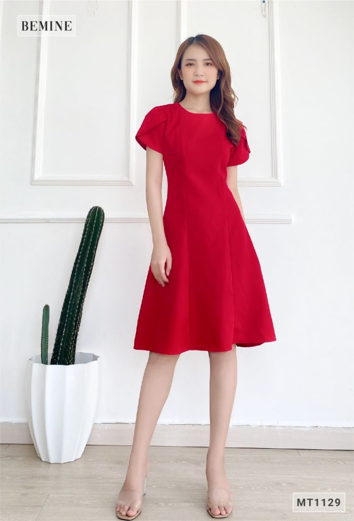 MT1129DO - Đầm cổ Vich tay búp