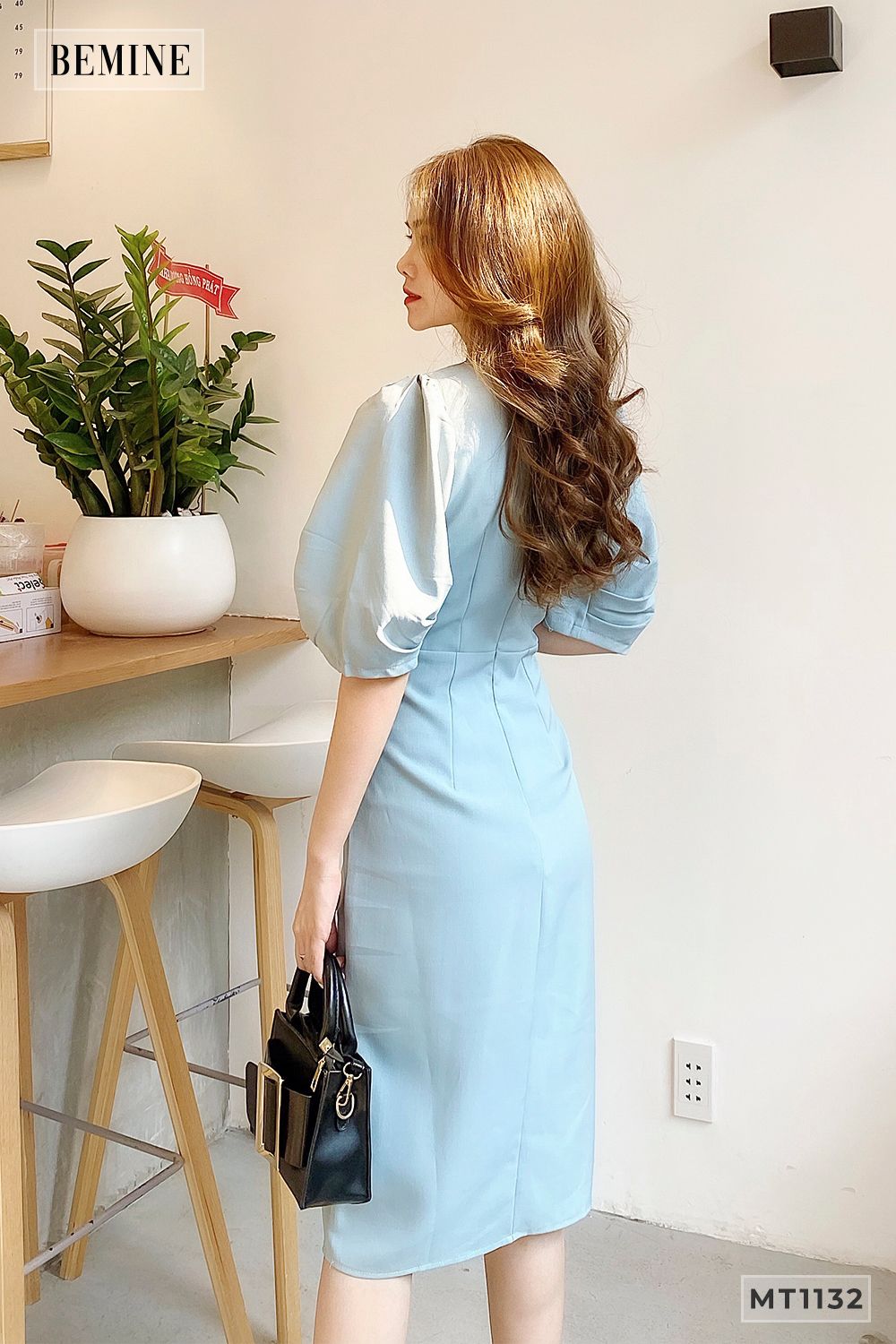 MT1132XANH - Đầm cổ tròn tay tùng