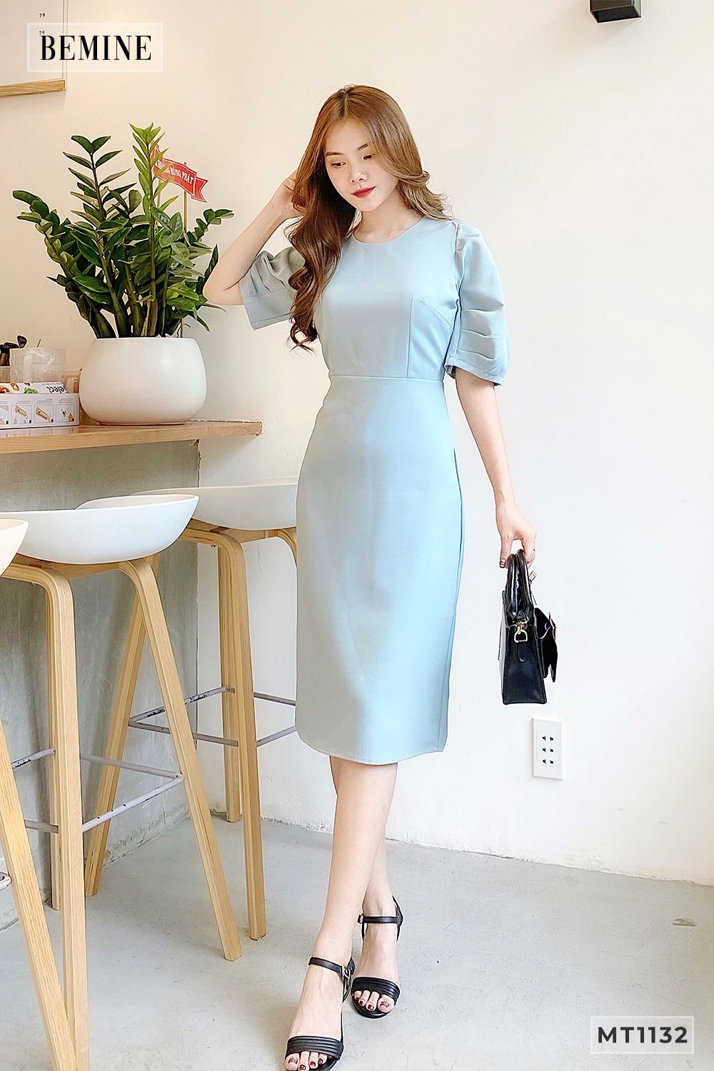 MT1132XANH - Đầm cổ tròn tay tùng