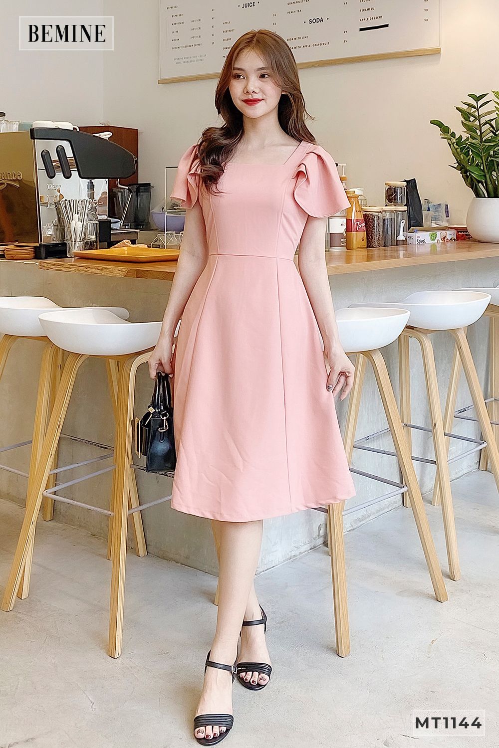 MT1144HONG - Đầm cổ vuông tay cánh tiên