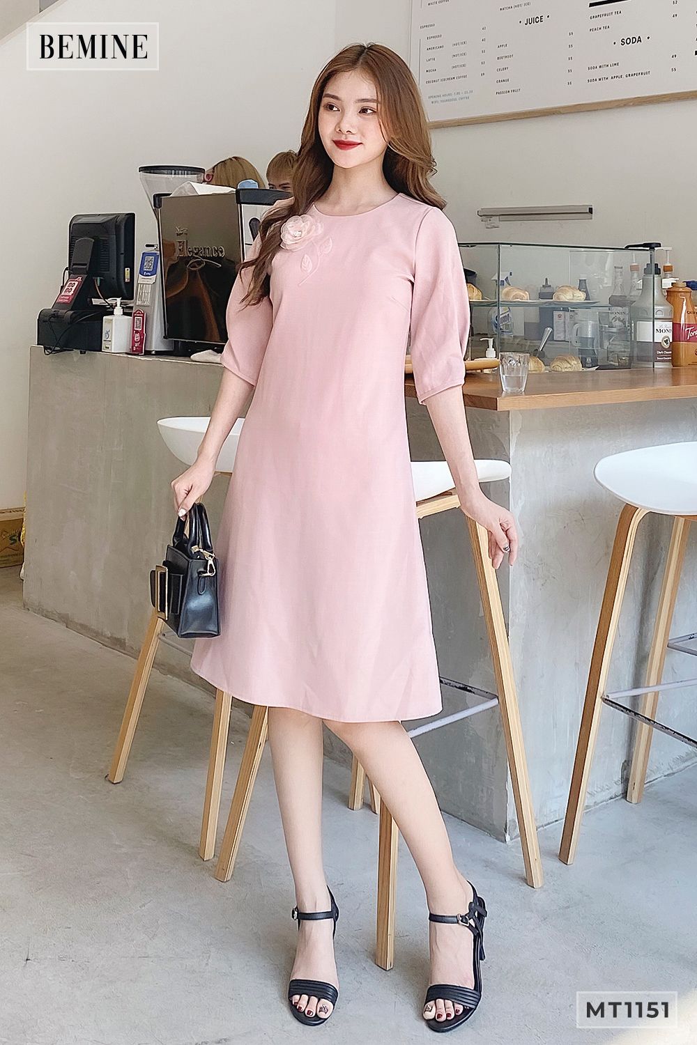 MT1151HONG - Đầm suông thêu hoa