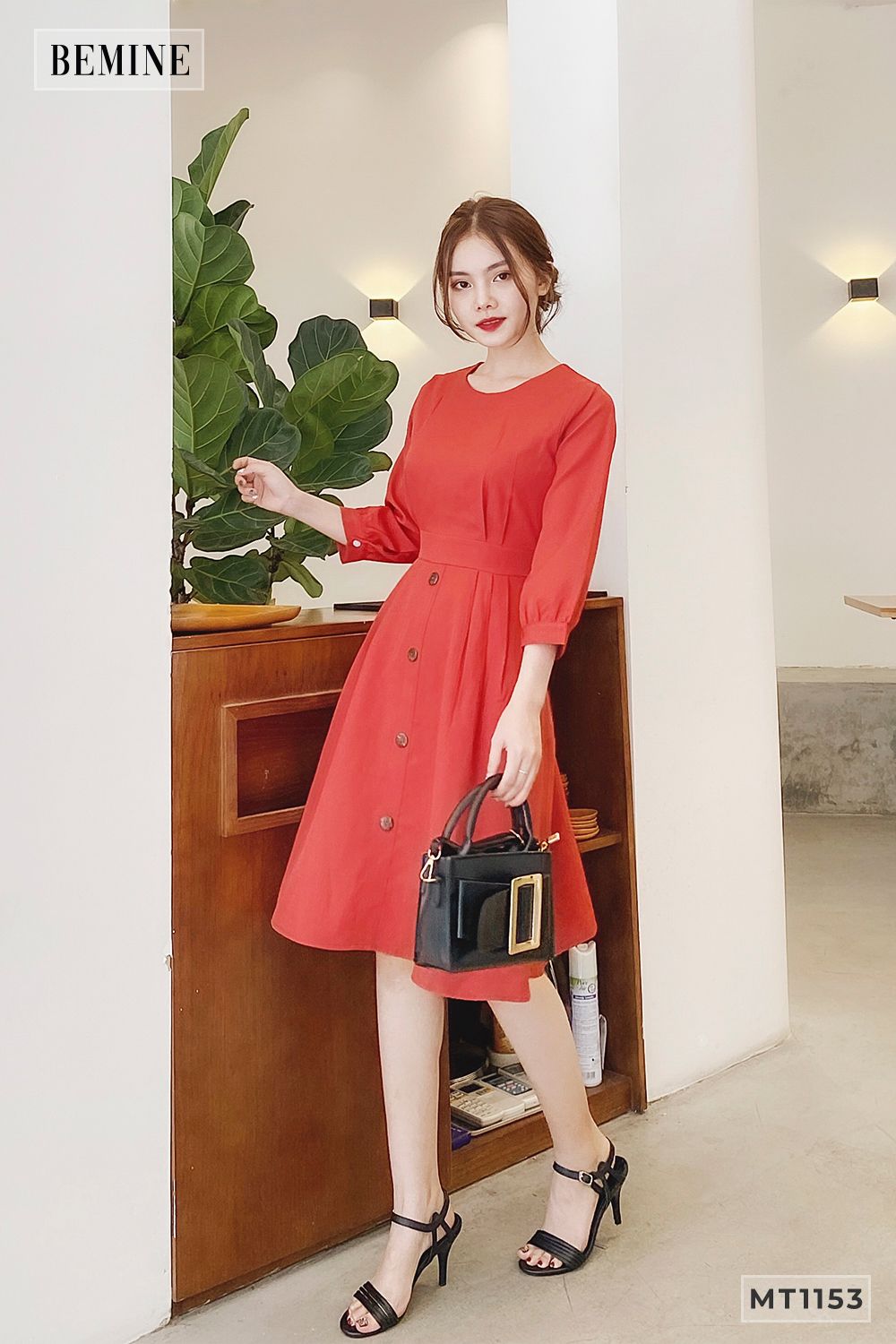 MT1153CAM - Đầm xòe xếp ly eo 4 nút dọc