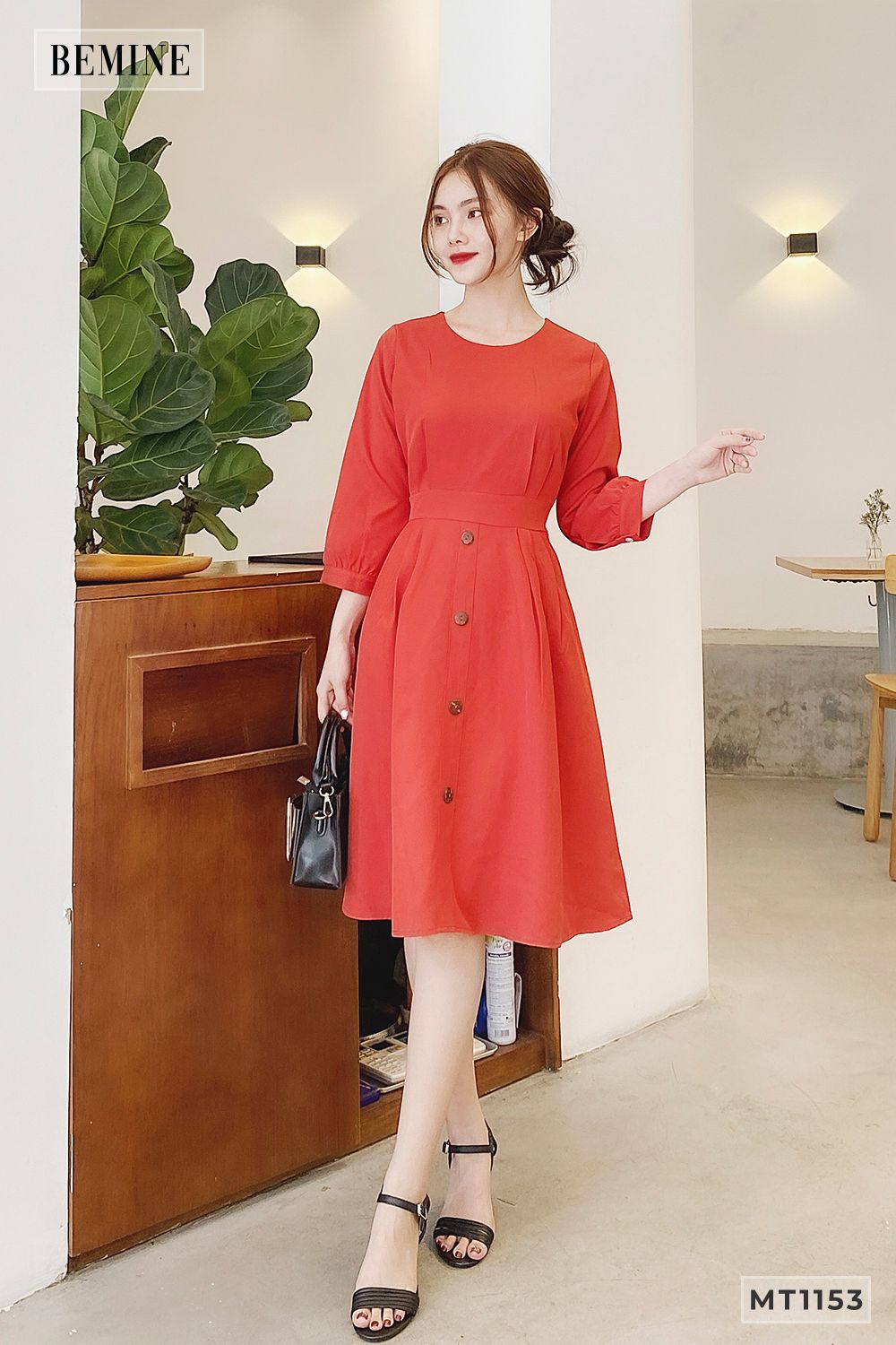MT1153CAM - Đầm xòe xếp ly eo 4 nút dọc