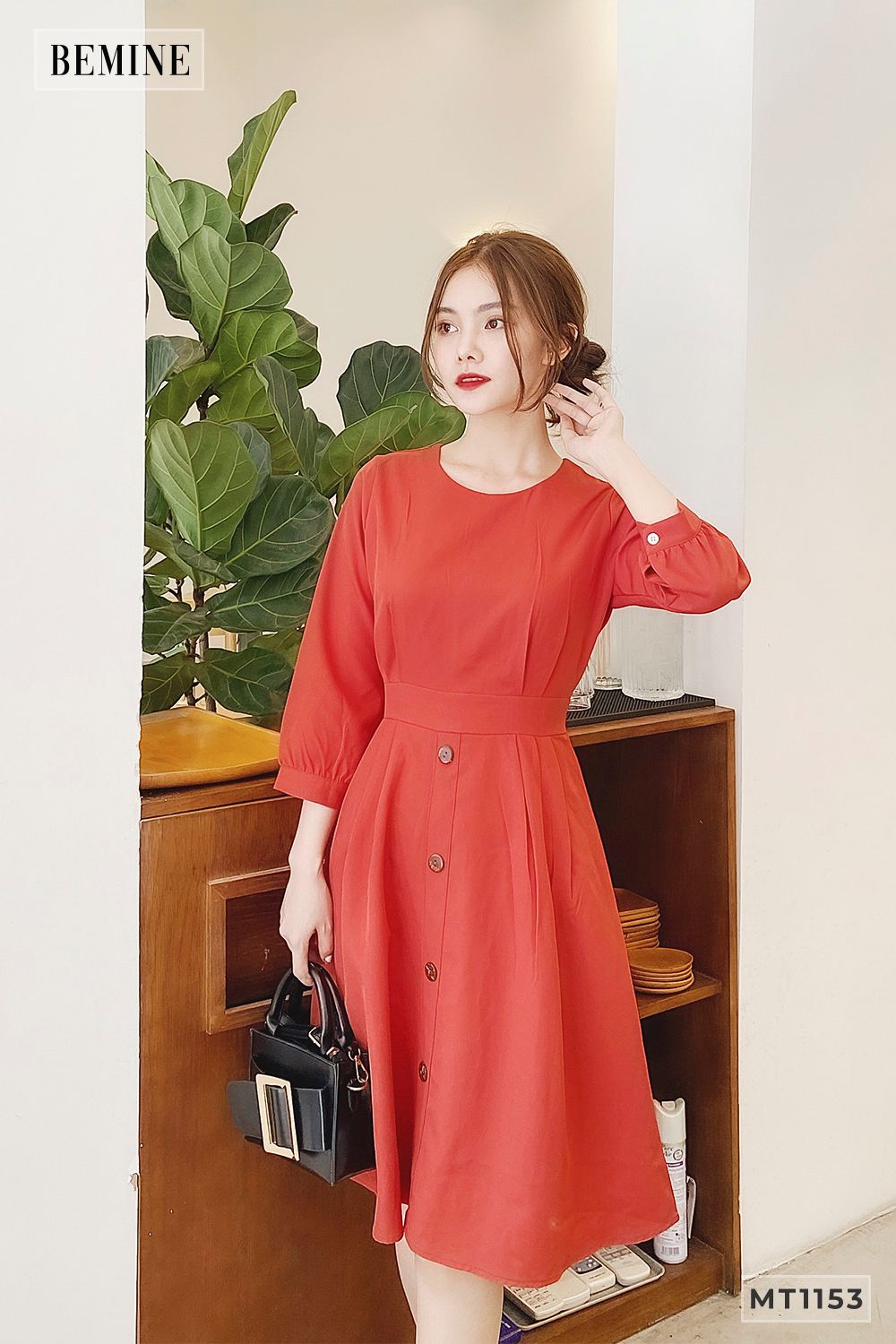MT1153CAM - Đầm xòe xếp ly eo 4 nút dọc