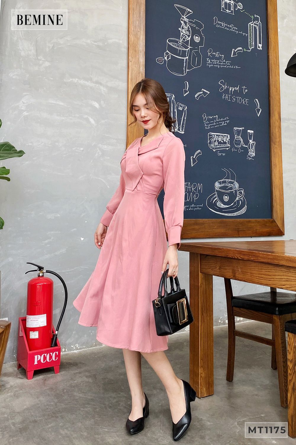 MT1175HONG - Đầm tay dài nơ ngực