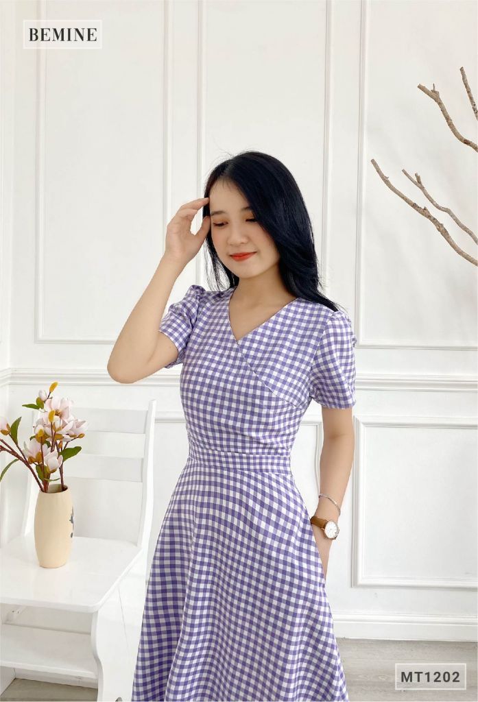 MT1202TIM - Đầm caro đắp chéo ngực