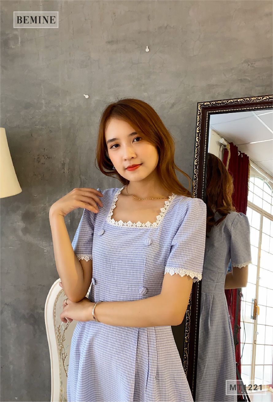 MT1221XANH - Đầm caro 4 nút ren tay cổ