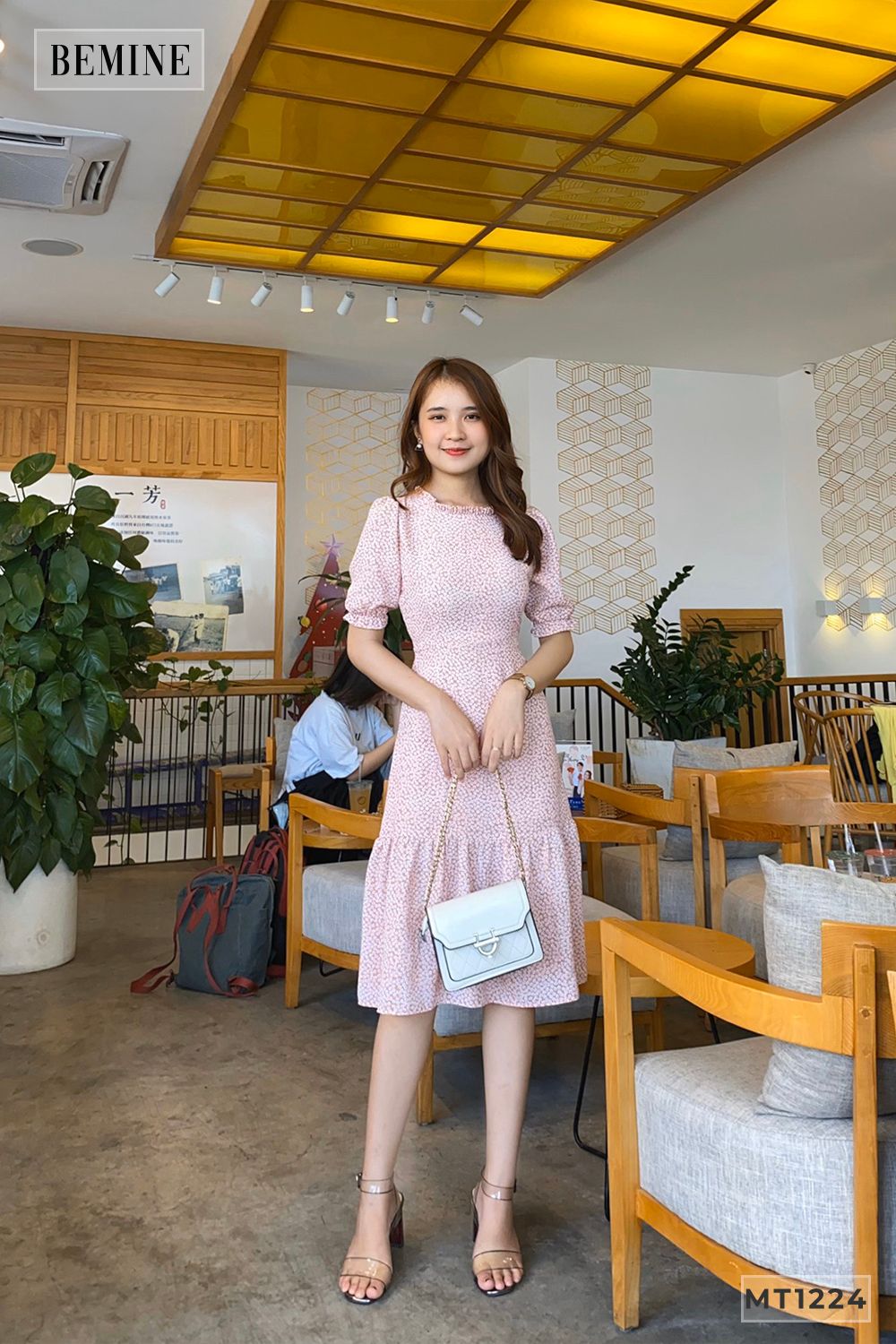 MT1224HONG - Đầm bông đuôi cá bèo cổ