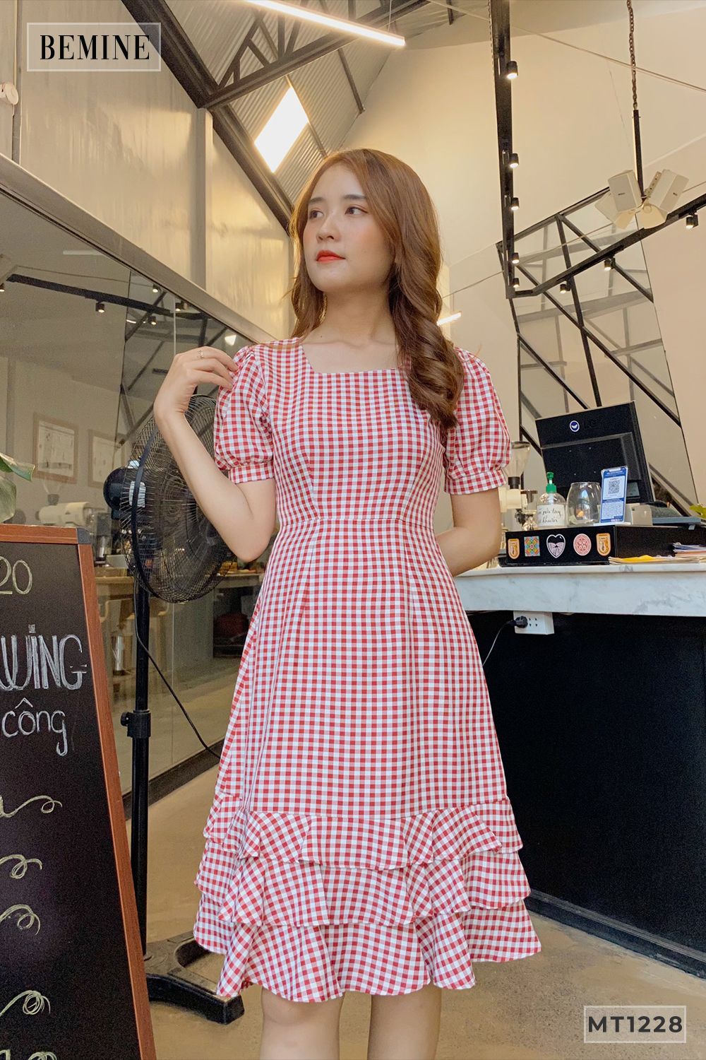 MT1228DO - Đầm caro nhí bèo lai