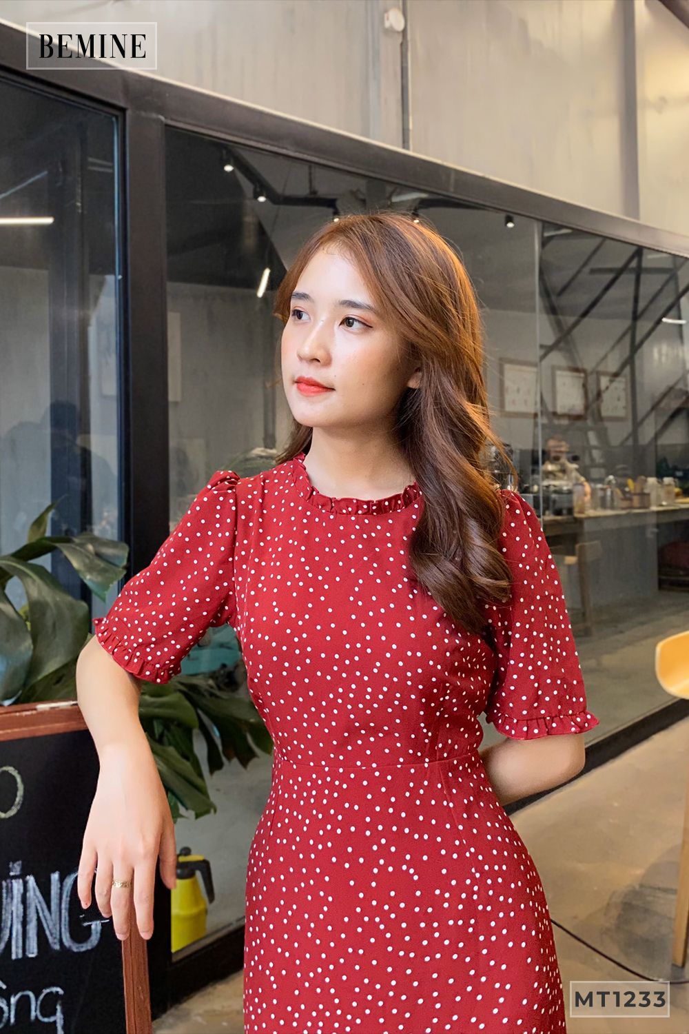 MT1233DO - Đầm xòe chấm bi đuôi cá
