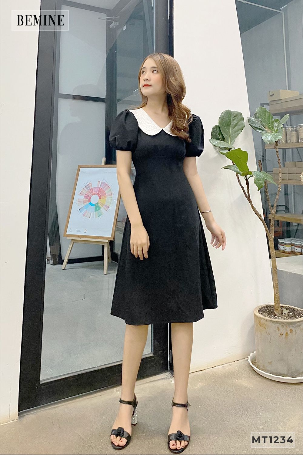 MT1234DEN - Đầm tay nhún phối cổ