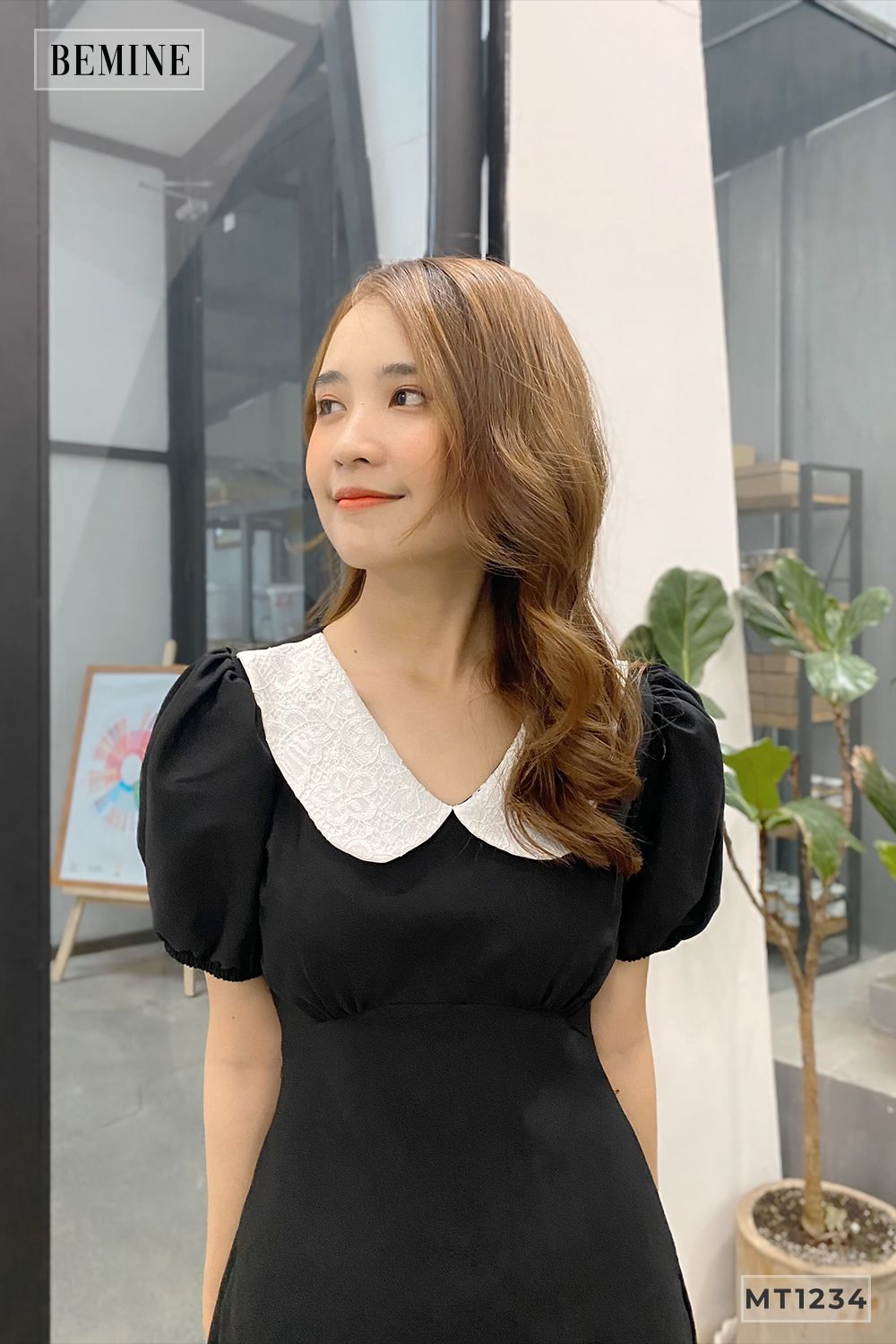MT1234DEN - Đầm tay nhún phối cổ