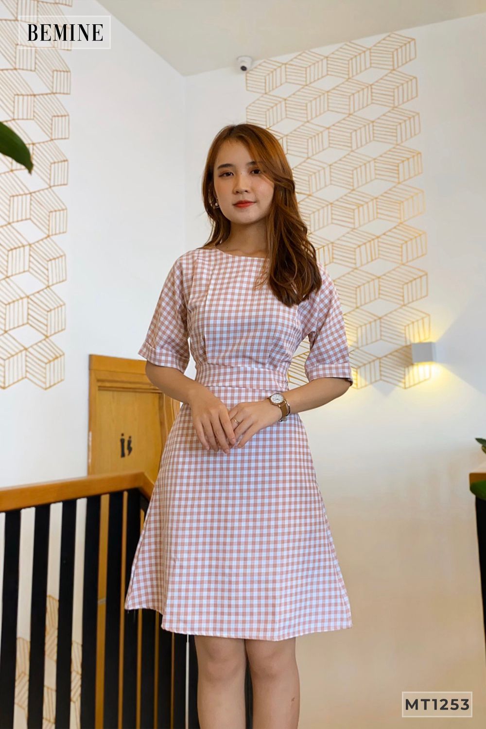 MT1253HONG - Đầm cánh dơi xếp ly ngực