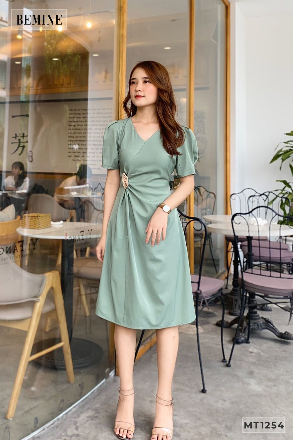 MT1254XANH - Đầm hoa nhúng eo