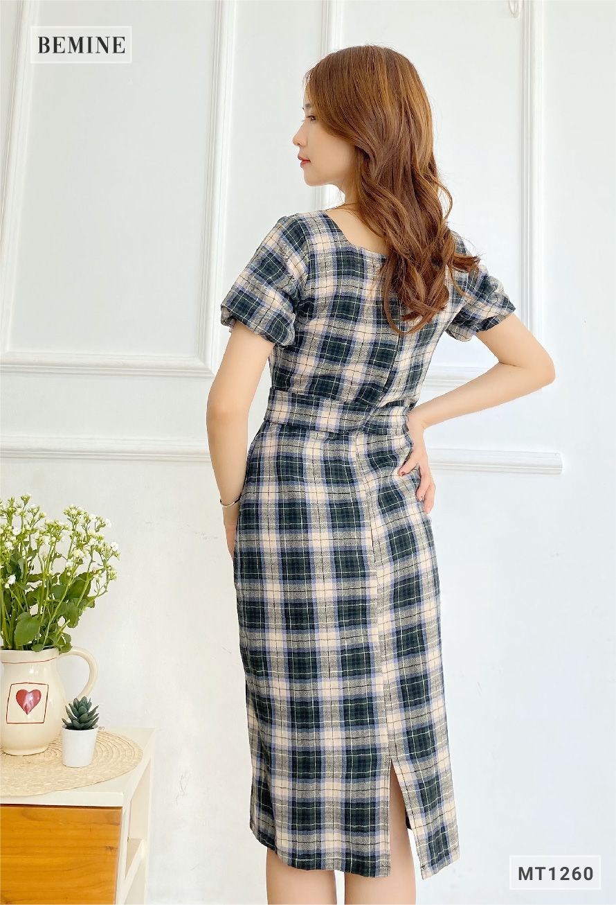 MT1260XANH - Đầm caro cổ vuông đính nút