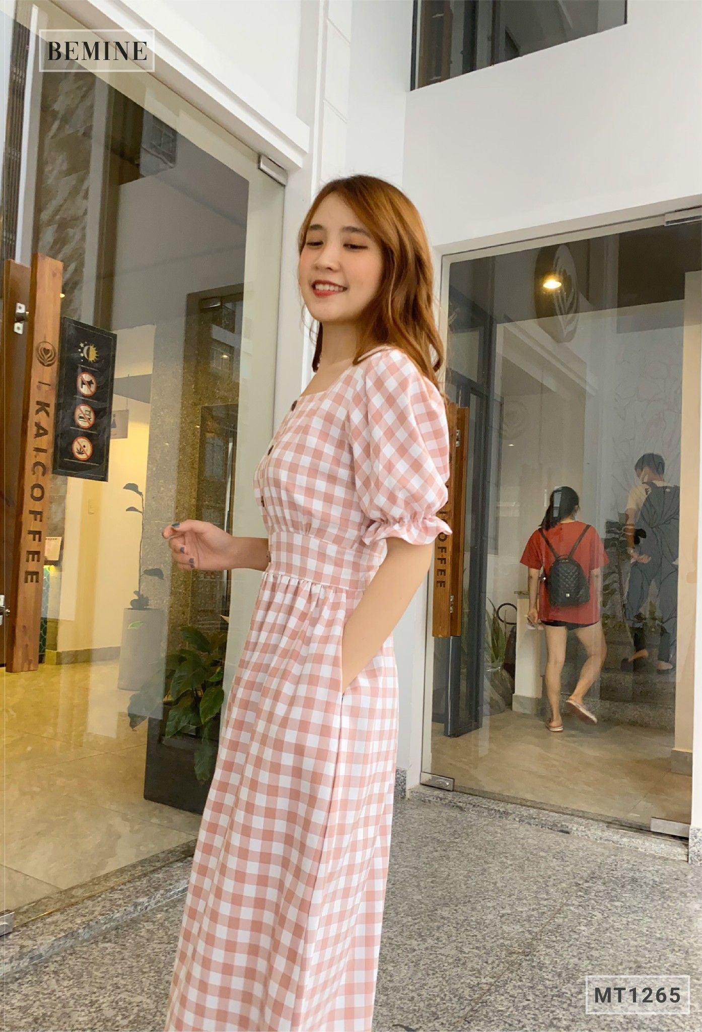 MT1265HONG - Đầm caro đính nút dọc