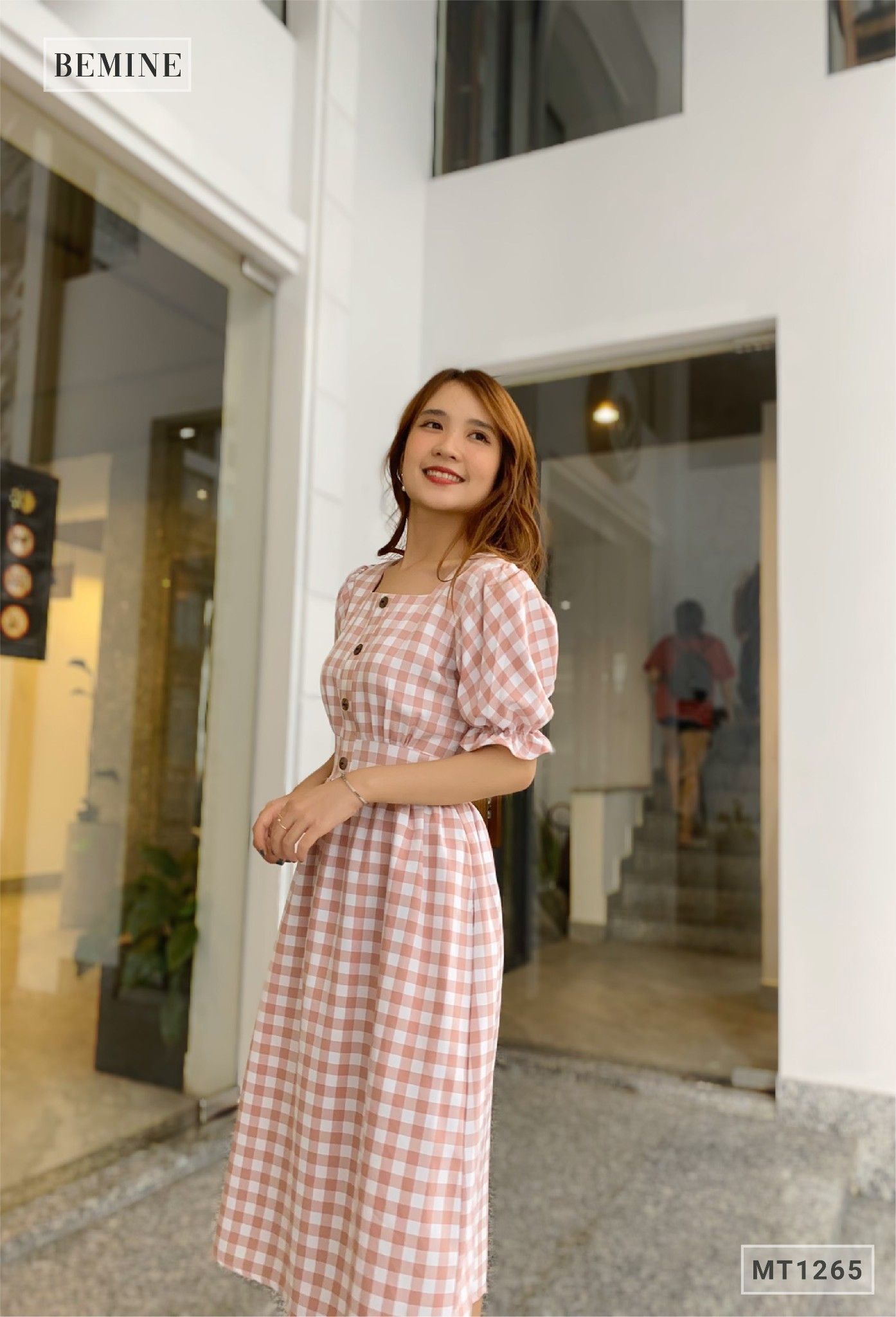 MT1265HONG - Đầm caro đính nút dọc