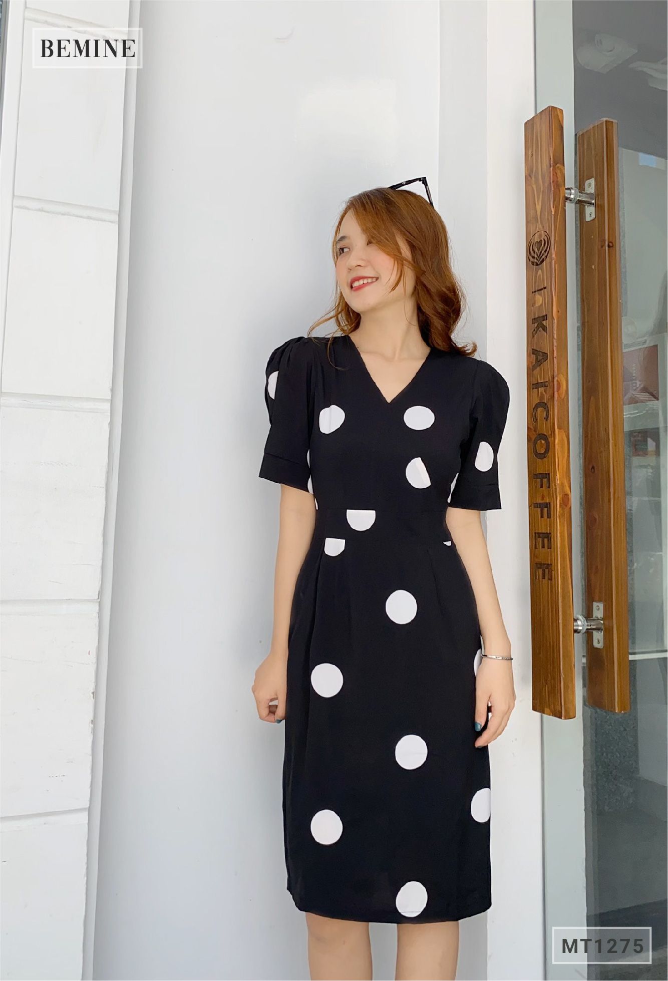 MT1275DEN - Đầm chấm bi cổ đắp chéo