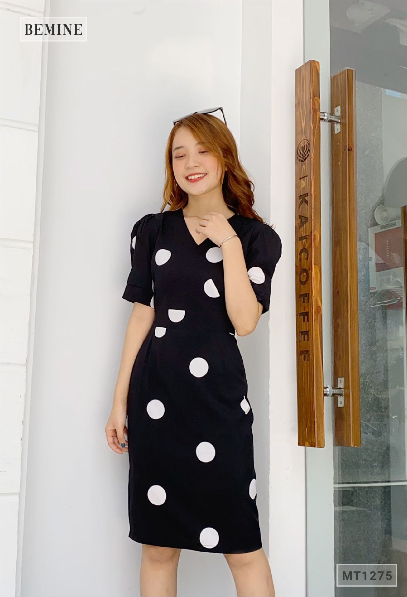 MT1275DEN - Đầm chấm bi cổ đắp chéo