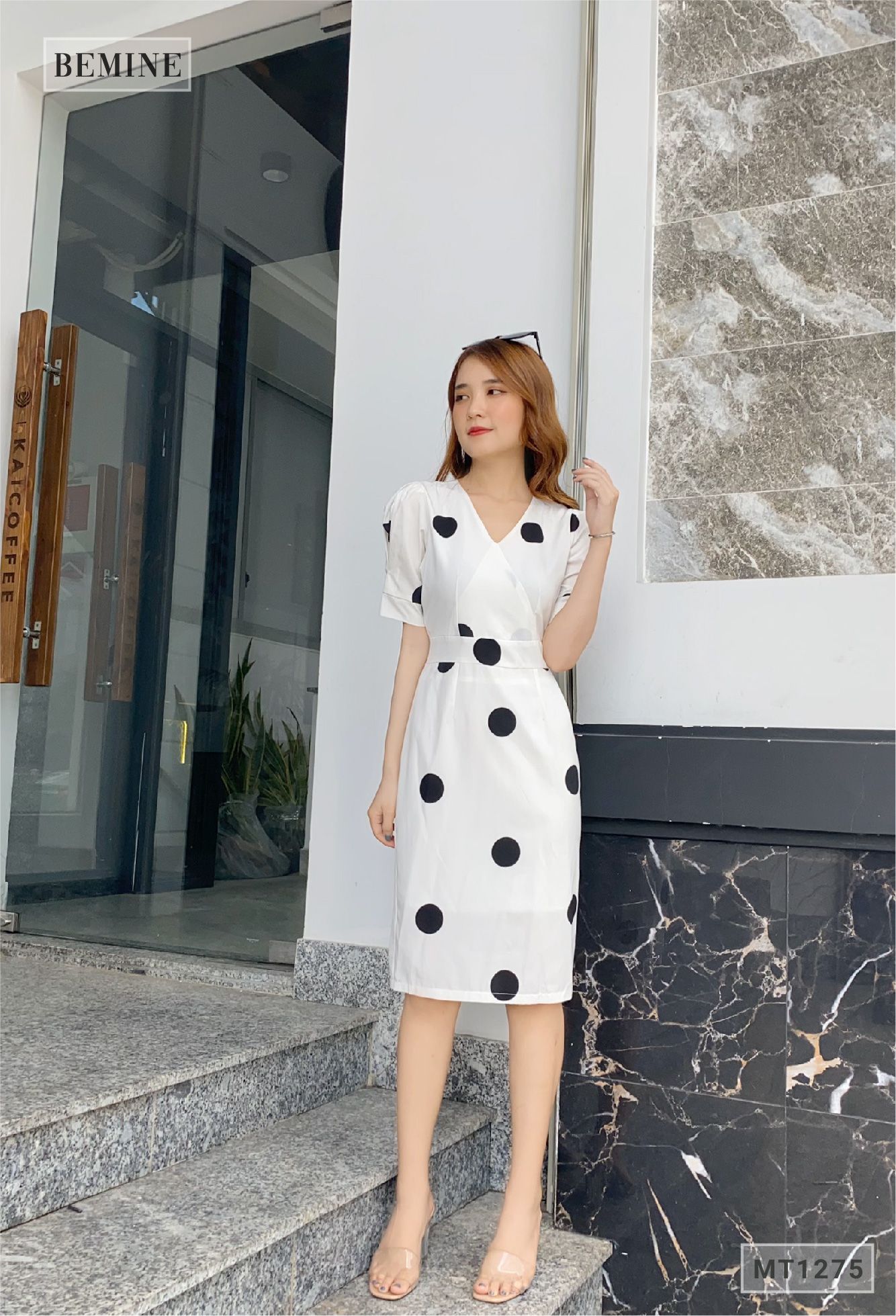 MT1275TRANG - Đầm chấm bi cổ đắp chéo