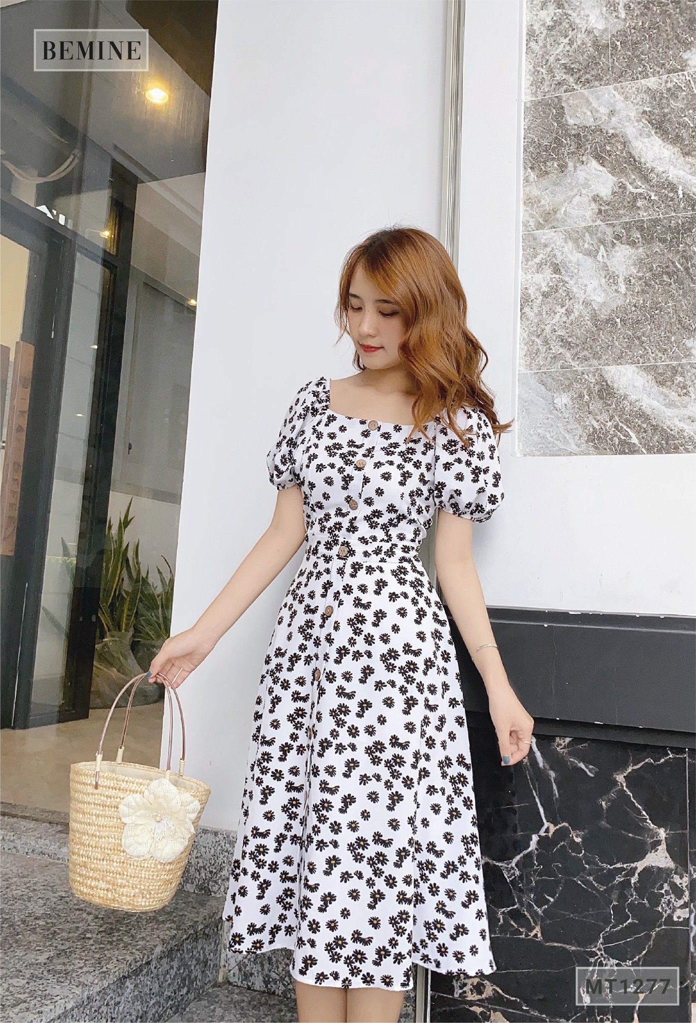 MT1277TRANG - Đầm hoa tay bồng trụ nút