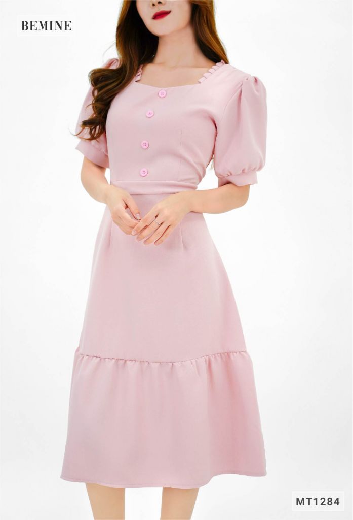 MT1284RUOC- Đầm xếp ly cổ đính nút