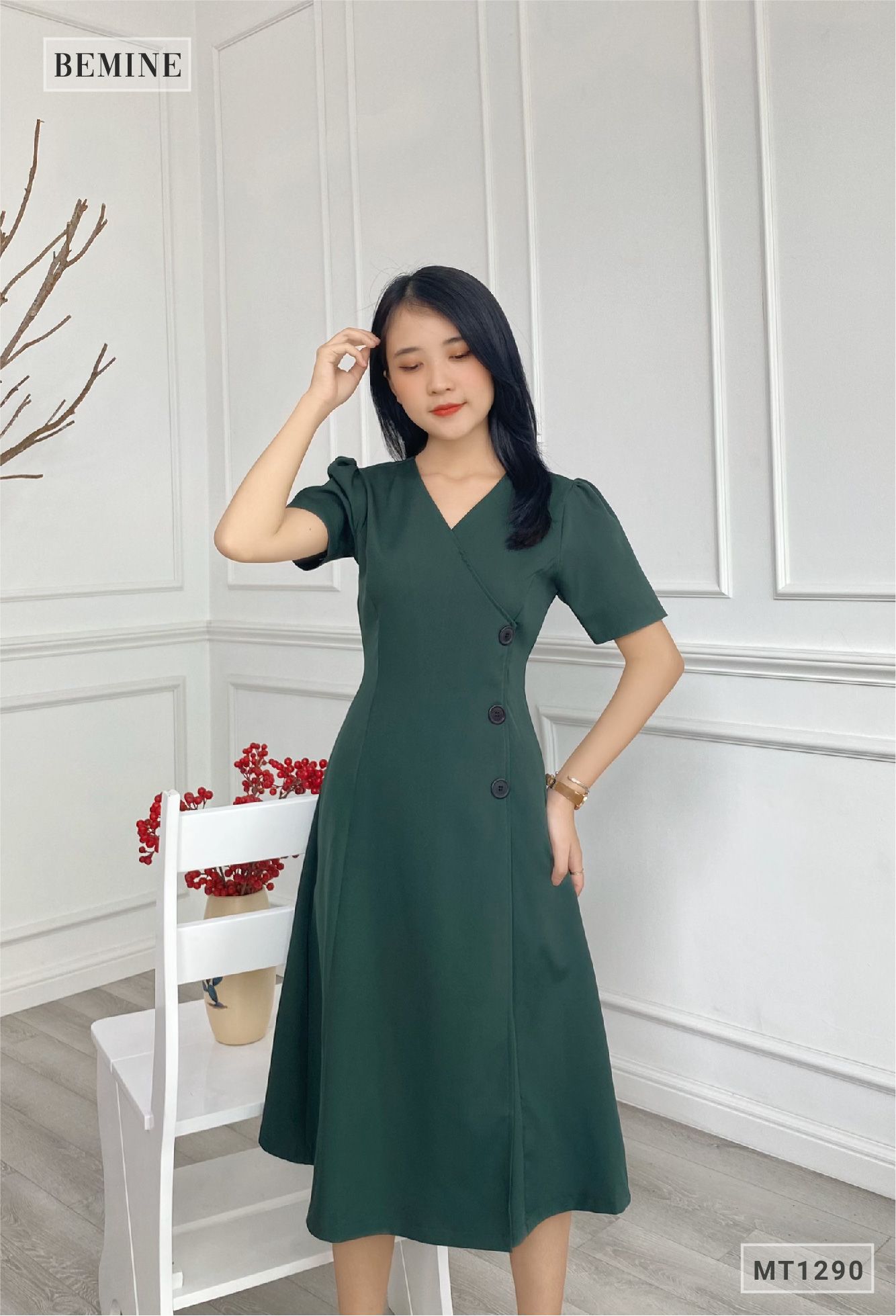 MT1290REU - Đầm xòe tà chéo đính nút